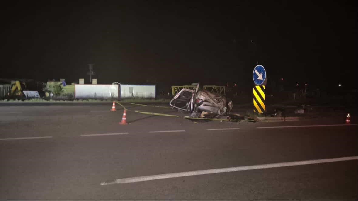 Bandırma’da takla atan araçta 2 kişi yaralandı
