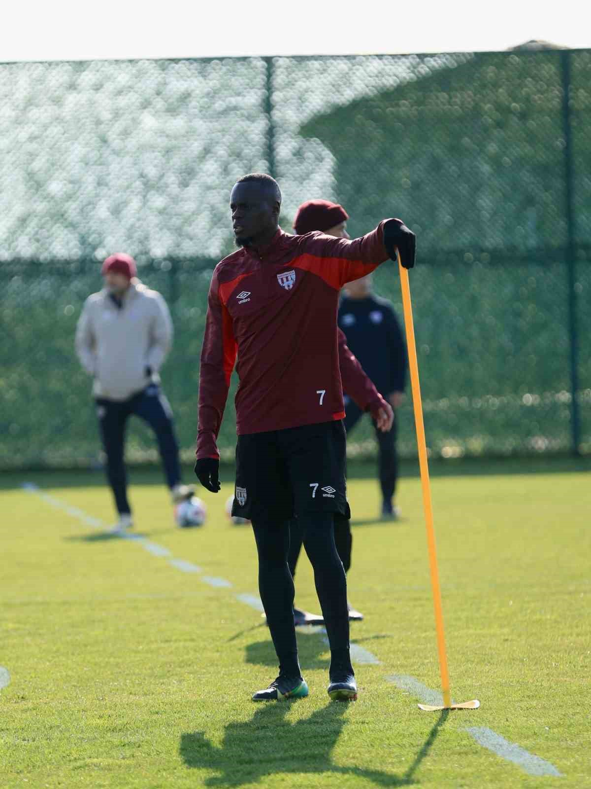 Bandırmaspor, Çorum FK maçı hazırlıklarını sürdürüyor
