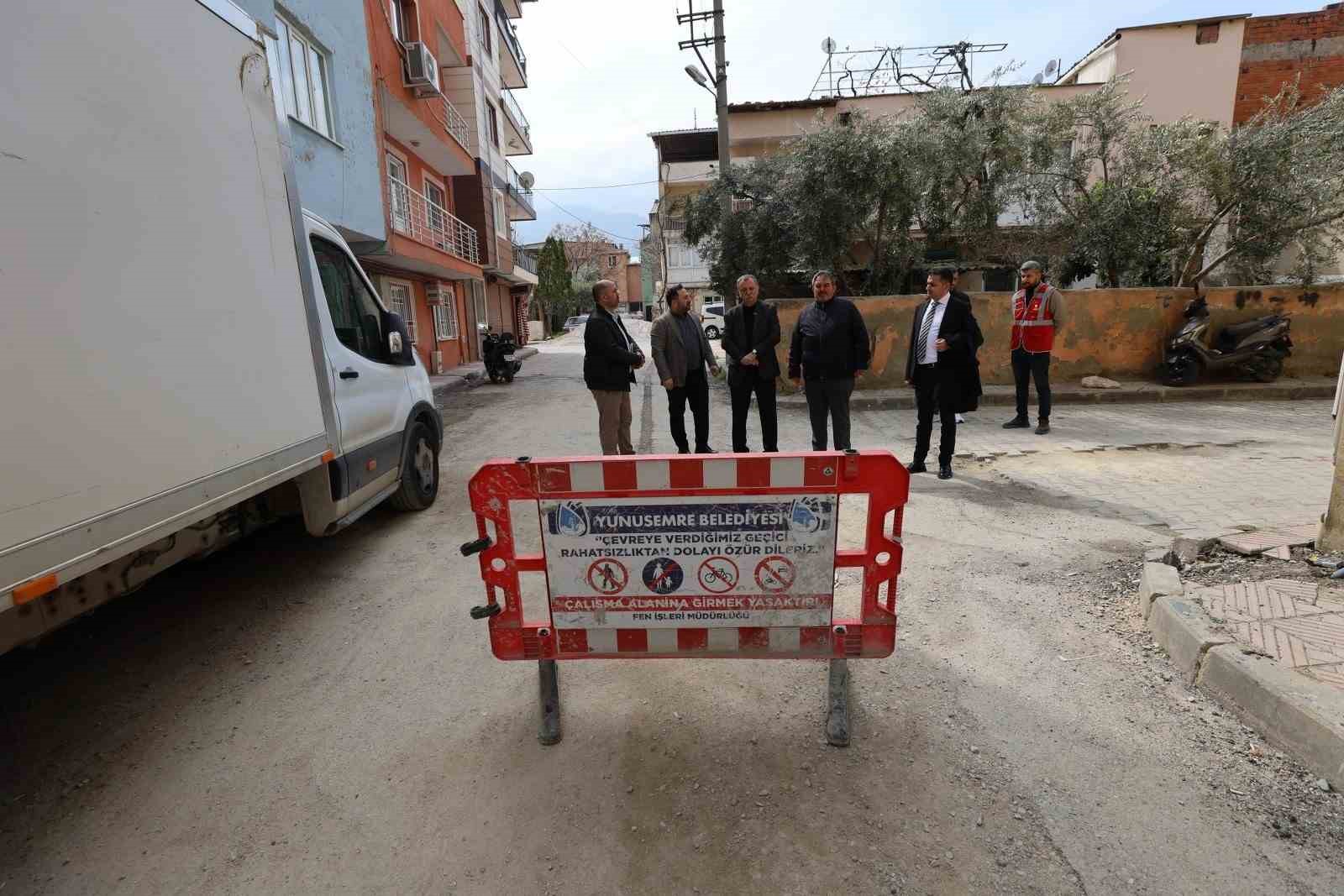 Barbaros’ta yollar yenileniyor
