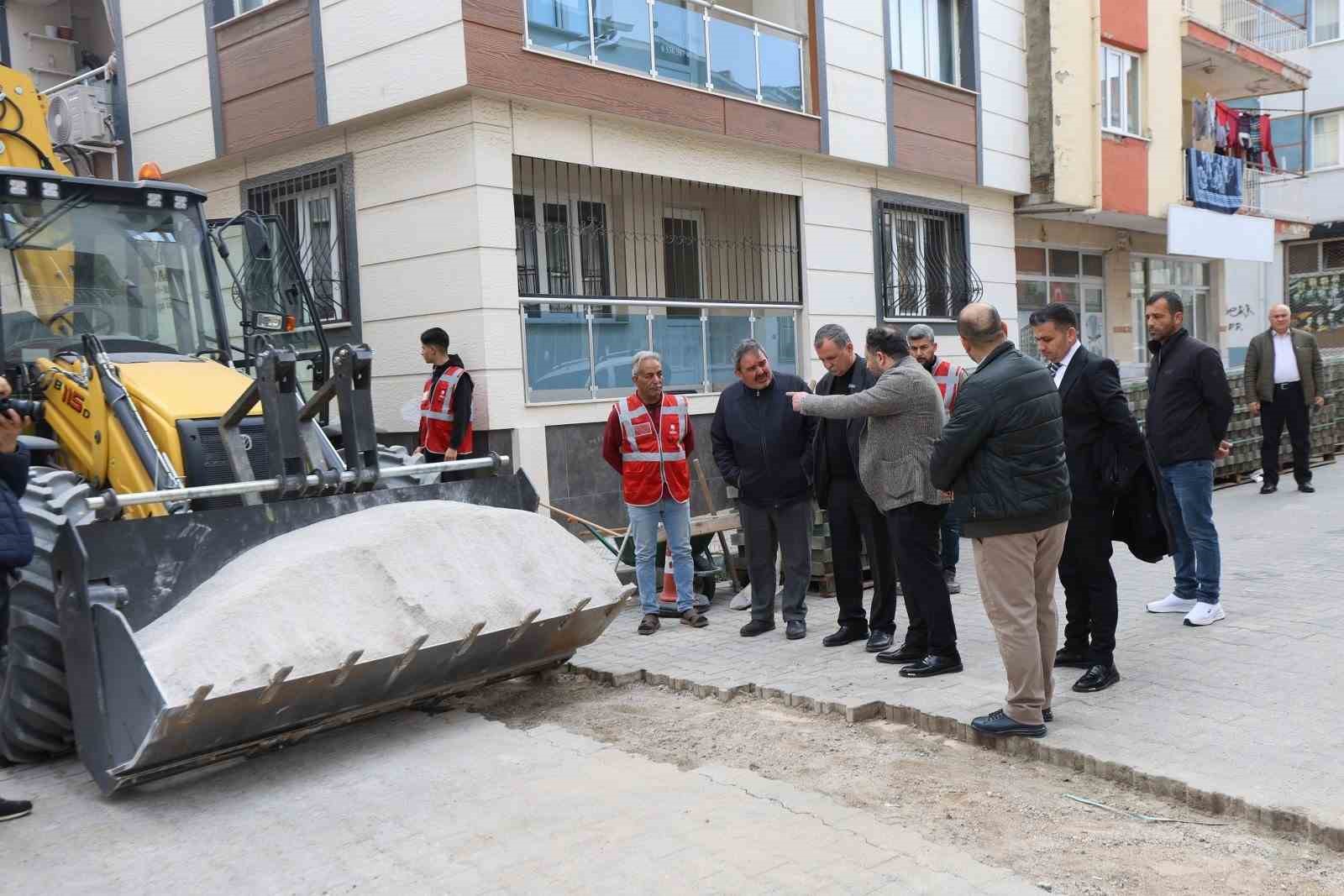 Barbaros’ta yollar yenileniyor
