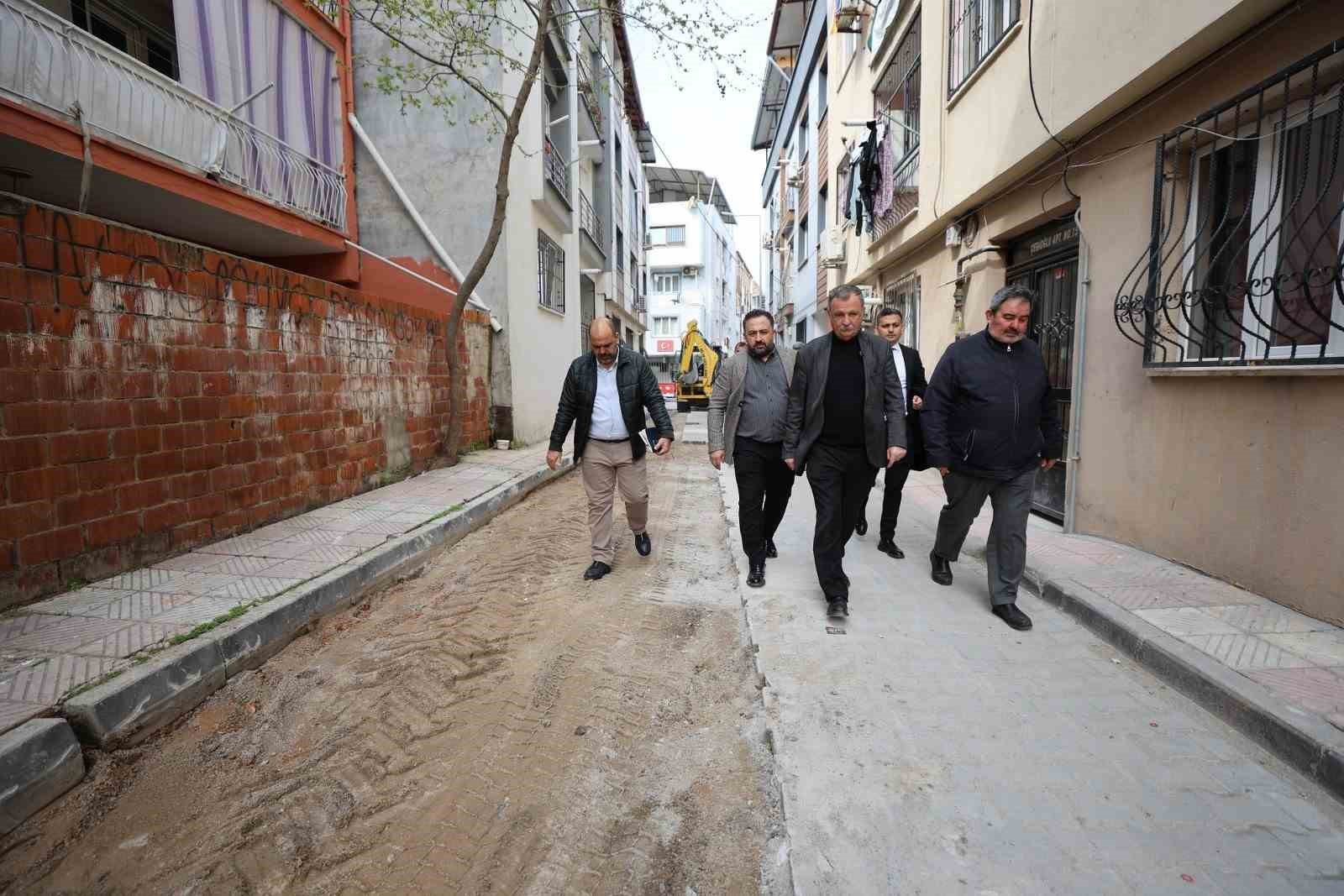 Barbaros’ta yollar yenileniyor
