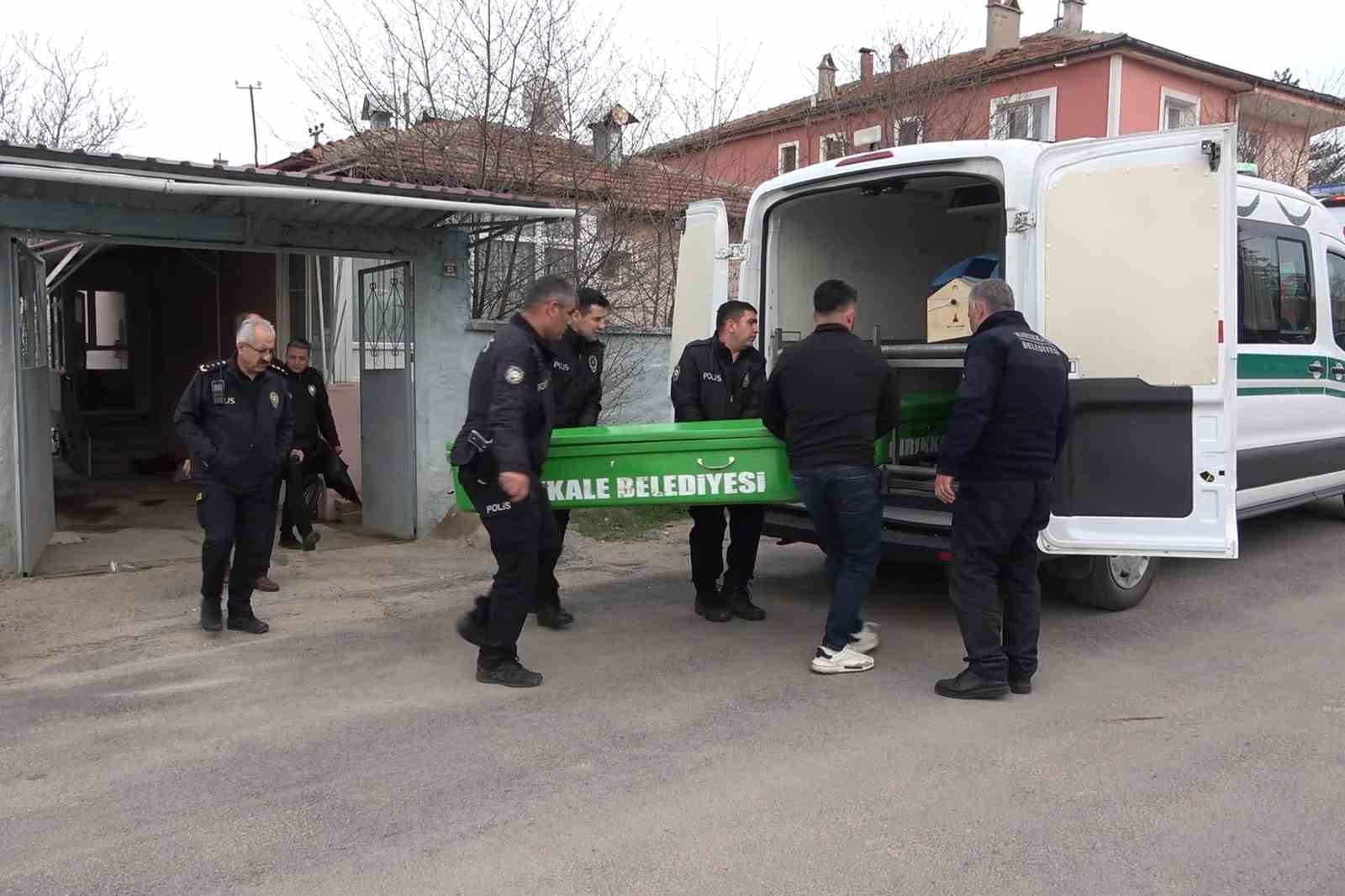 Bardağı taşıran son damla motosiklet oldu: Babalarını canice öldüren iki kardeş adliyeye sevk edildi
