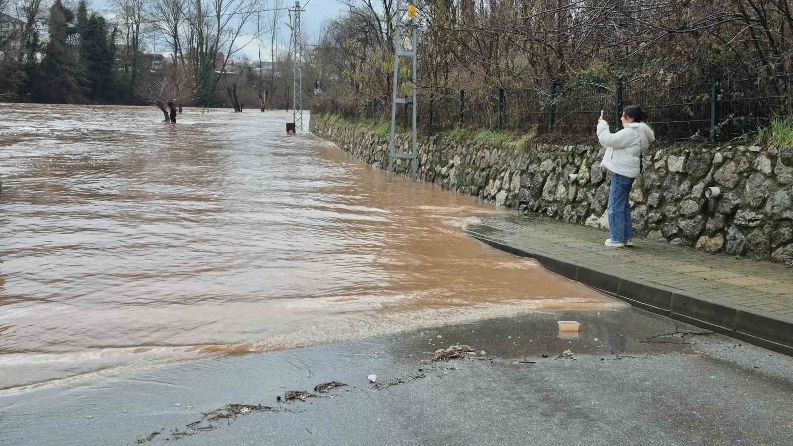 Bartın Irmağı taştı
Bartın Irmağı taştı