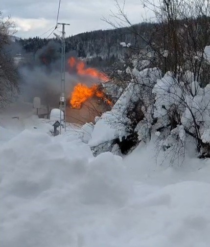 Bartın’da 1125 metre rakımda çıkan ev yangını korkuttu

