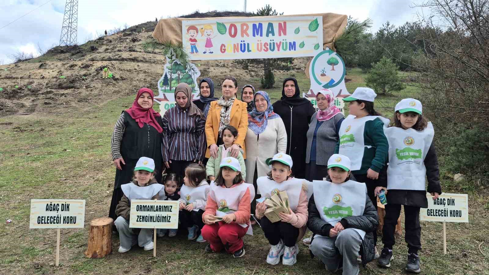 Bartın’da geçen yıl yanan ormana 400 fidan dikildi
