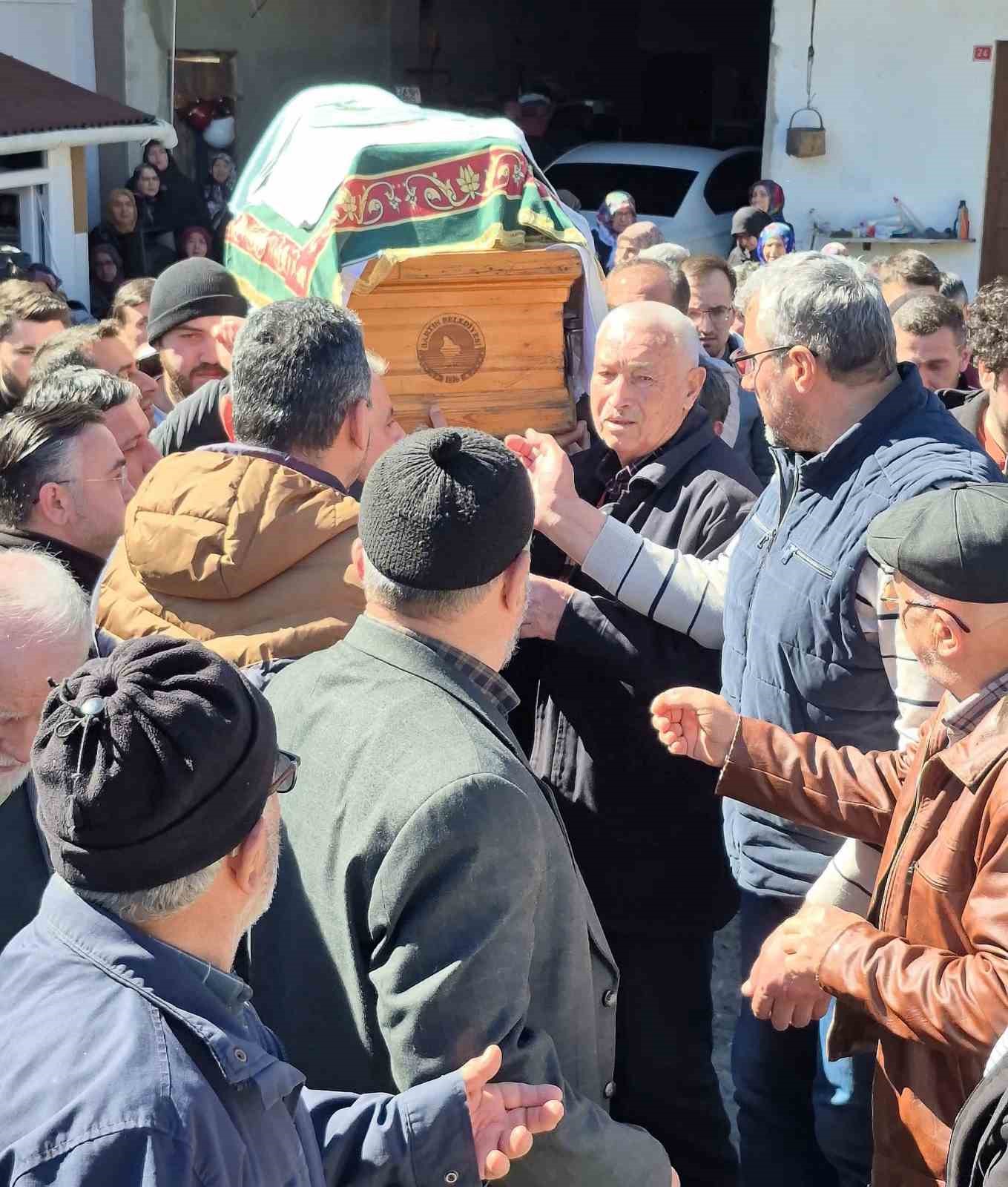 Bartın’ın sevilen esnafı yaşam mücadelesini kaybetti
