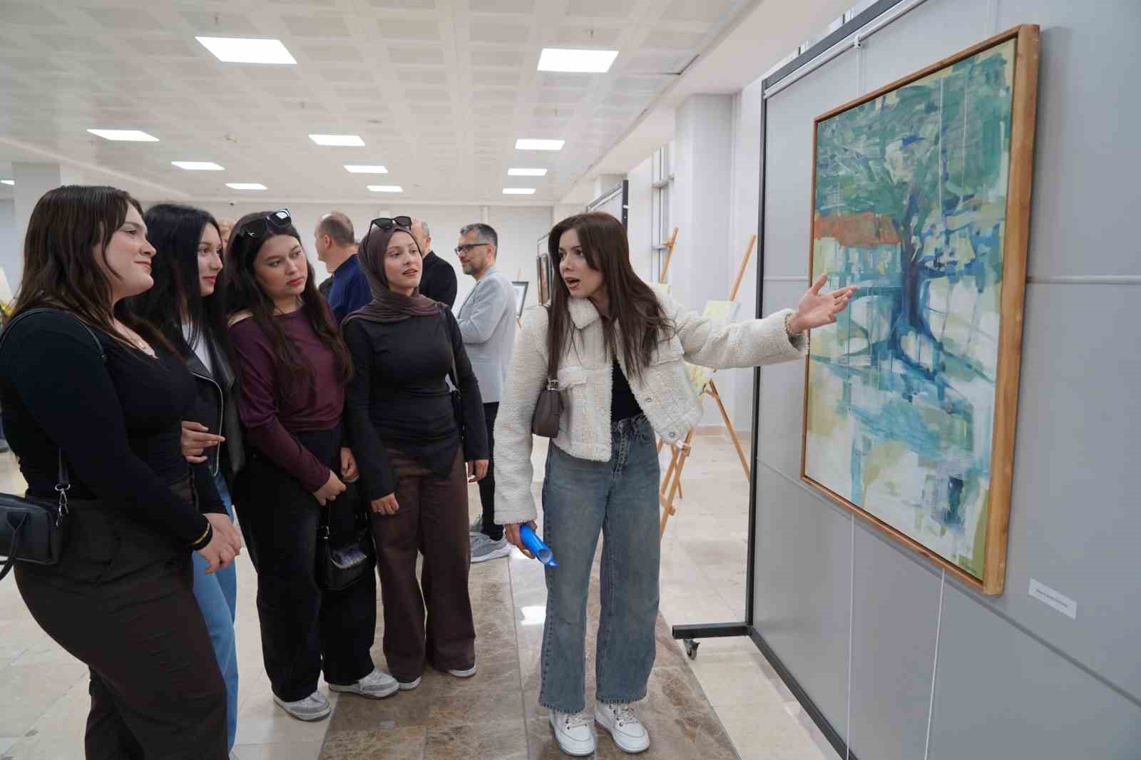 BARÜ’de Dünya Sanat Günü çeşitli etkinliklerle kutlandı
