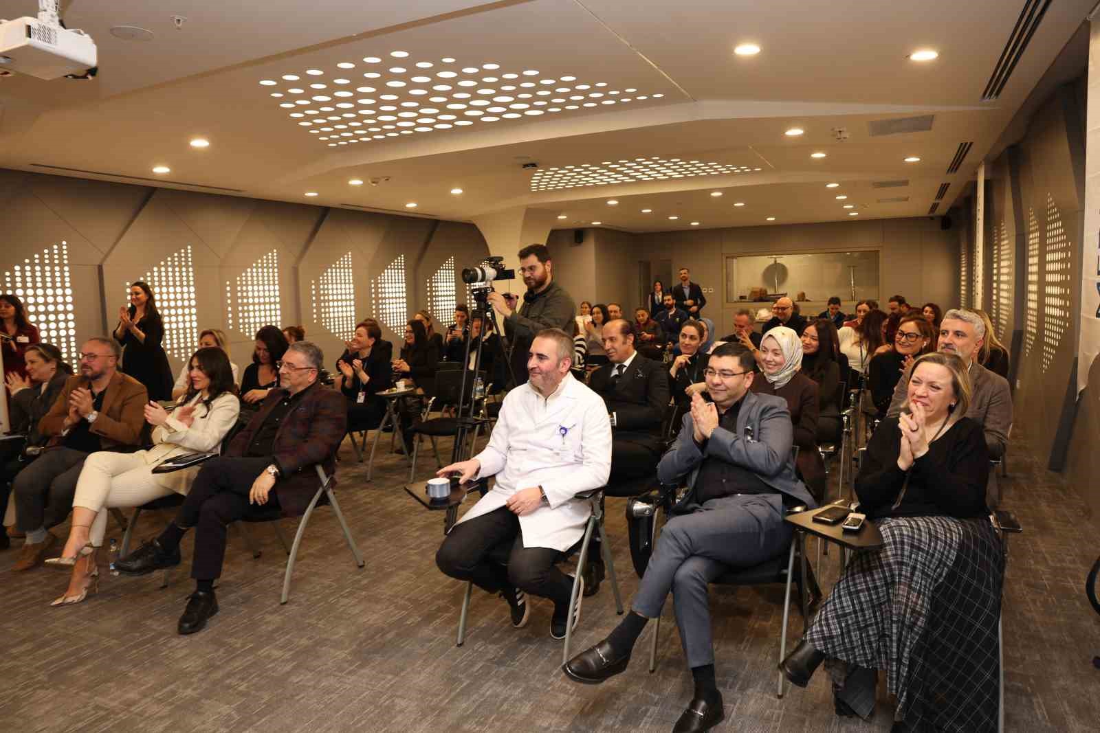 "Başarının Kadın Hali" söyleşisi ile spor ve sanat dünyası bir araya geldi
