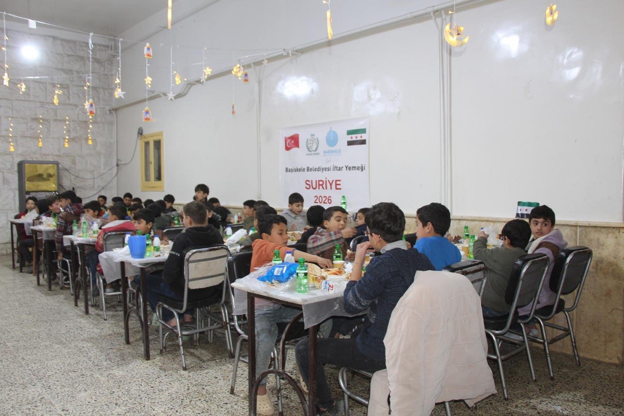 Başiskele Belediyesinden Suriye’de iftar sofrası
