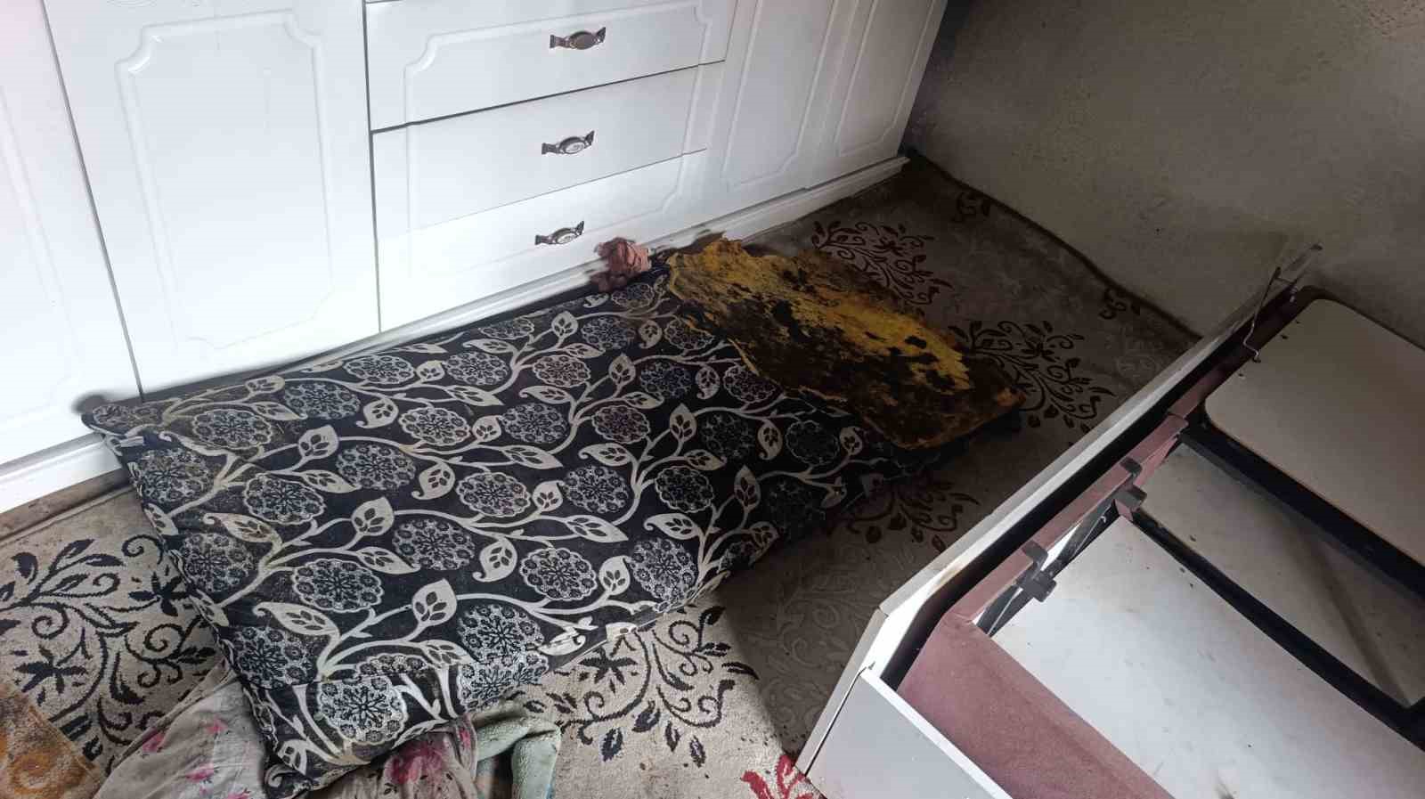 Başkale’de korkutan yangın: 3 çocuk tedavi altına alındı
