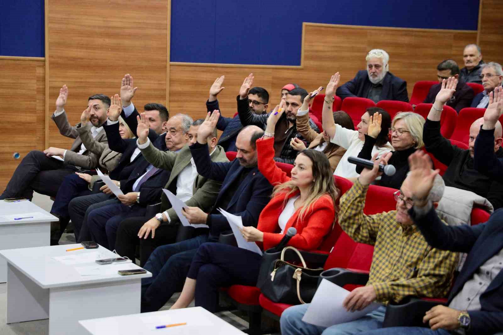 Başkan Acar: "Aliağa’mızın en iyisini isteme hakkı vardır çünkü üreten bir şehirdir"
Başkan Acar: "Aliağa’mızın en iyisini isteme hakkı vardır çünkü üreten bir şehirdir"