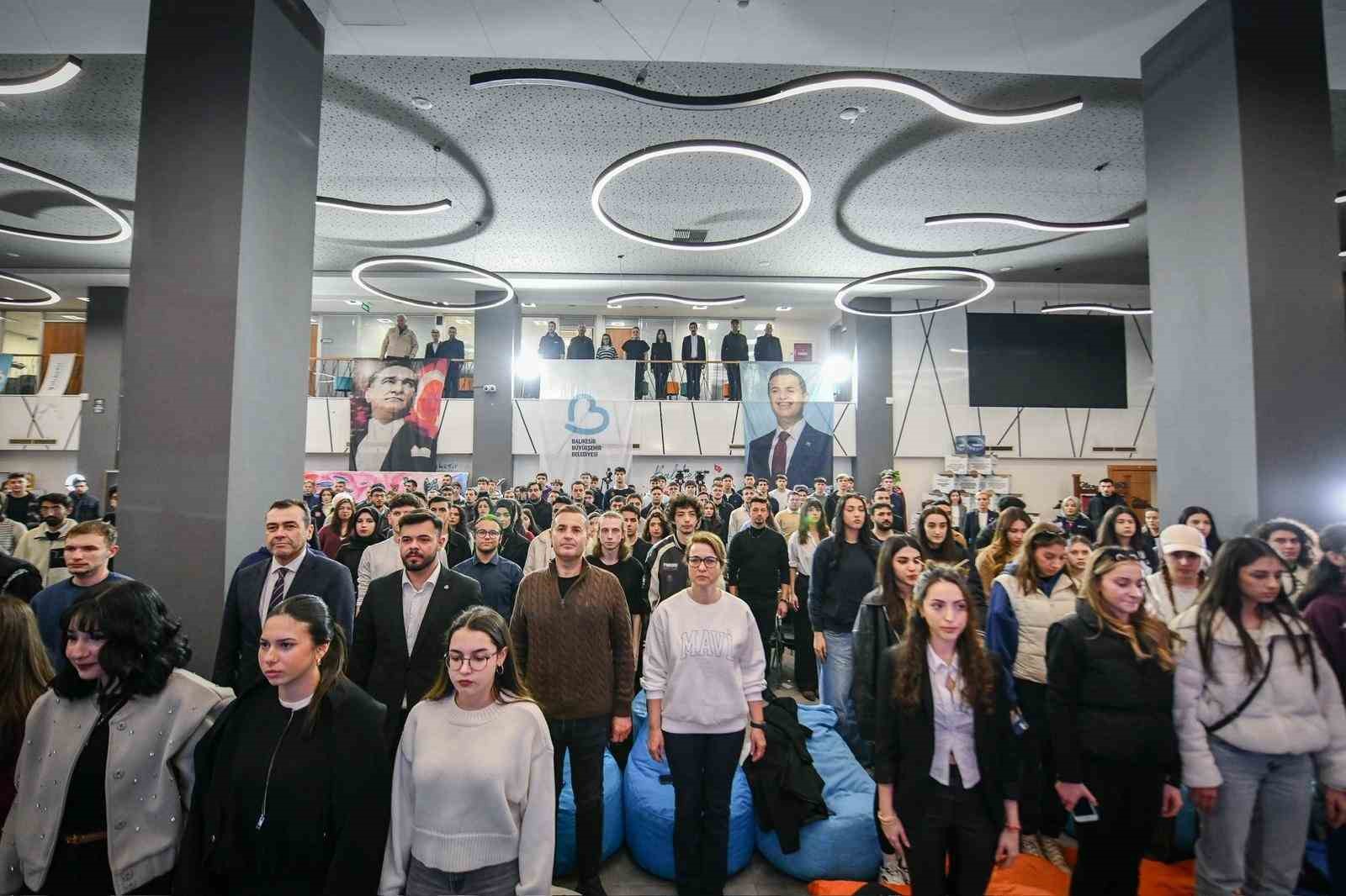 Başkan Ahmet Akın, gençlerle Balıkesir’in yarınını konuştu
