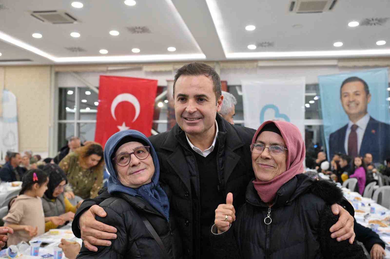 Başkan Ahmet Akın, Kepsutlularla iftar yaptı
