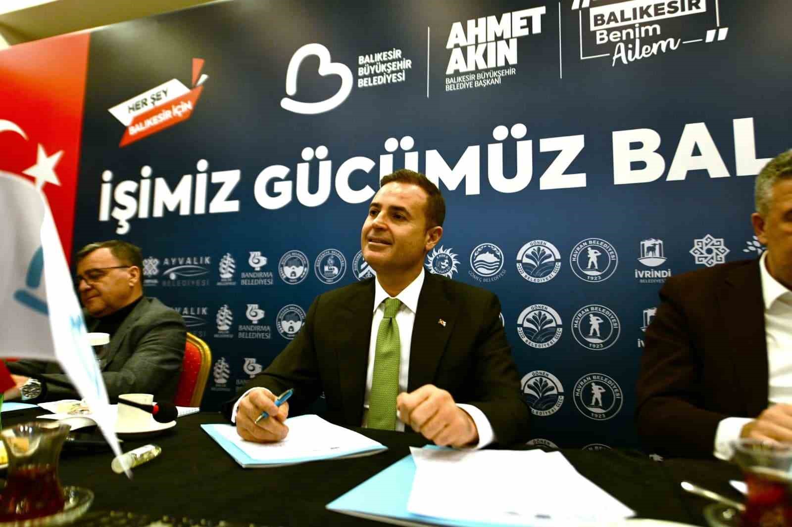 Başkan Ahmet Akın’dan Balıkesir için birleştirici hamle
Başkan Ahmet Akın’dan Balıkesir için birleştirici hamle