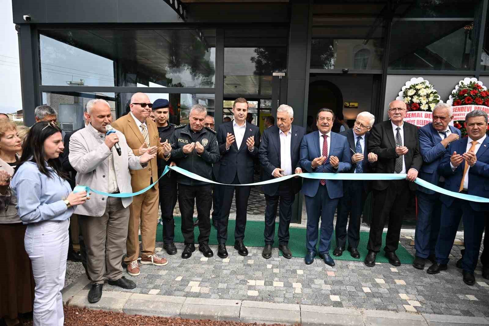 Başkan Akın: "Esnaf kazanırsa Balıkesir kazanır"
