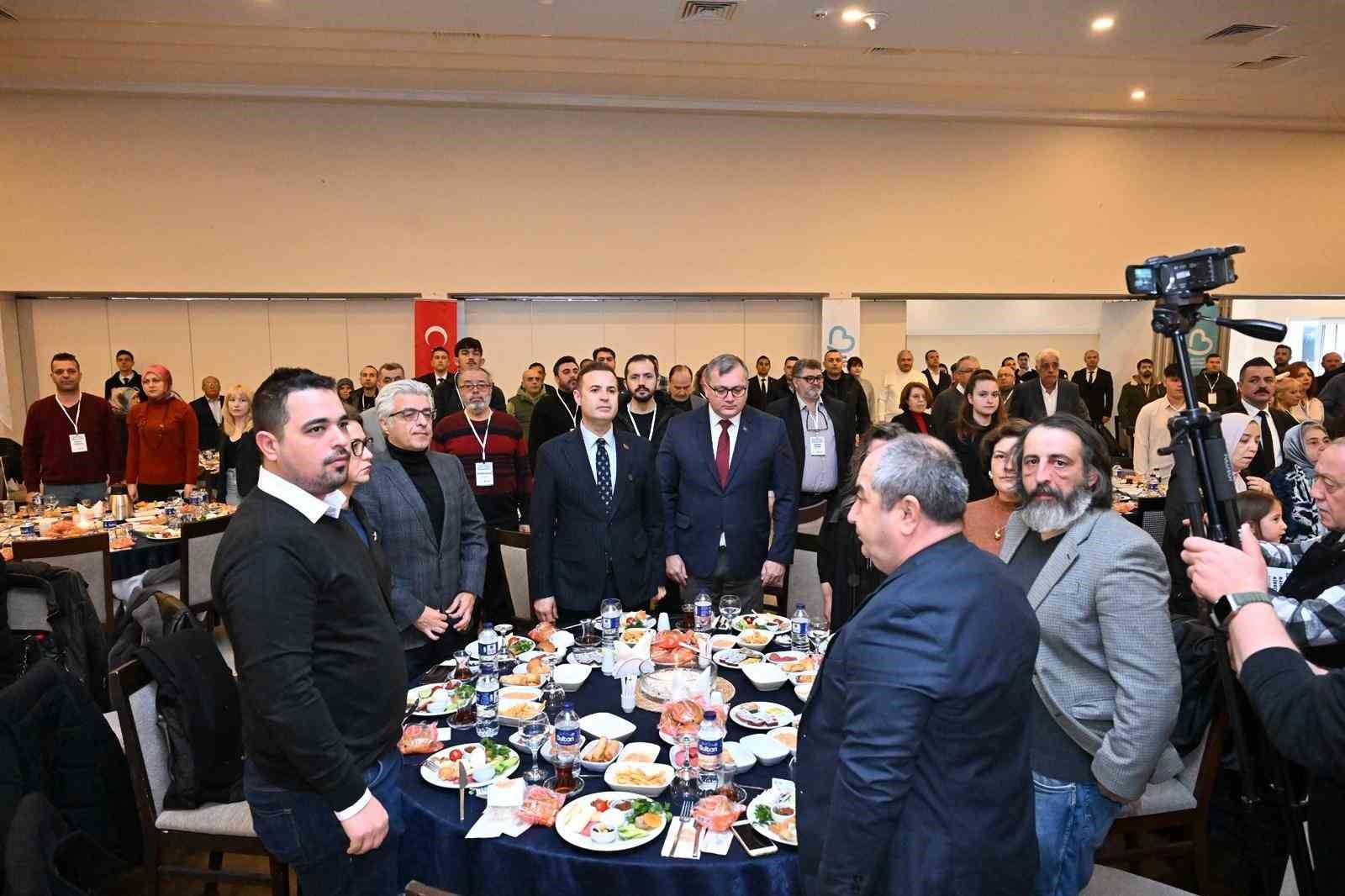 Başkan Akın, yerel ve ulusal basın temsilcileriyle buluştu
