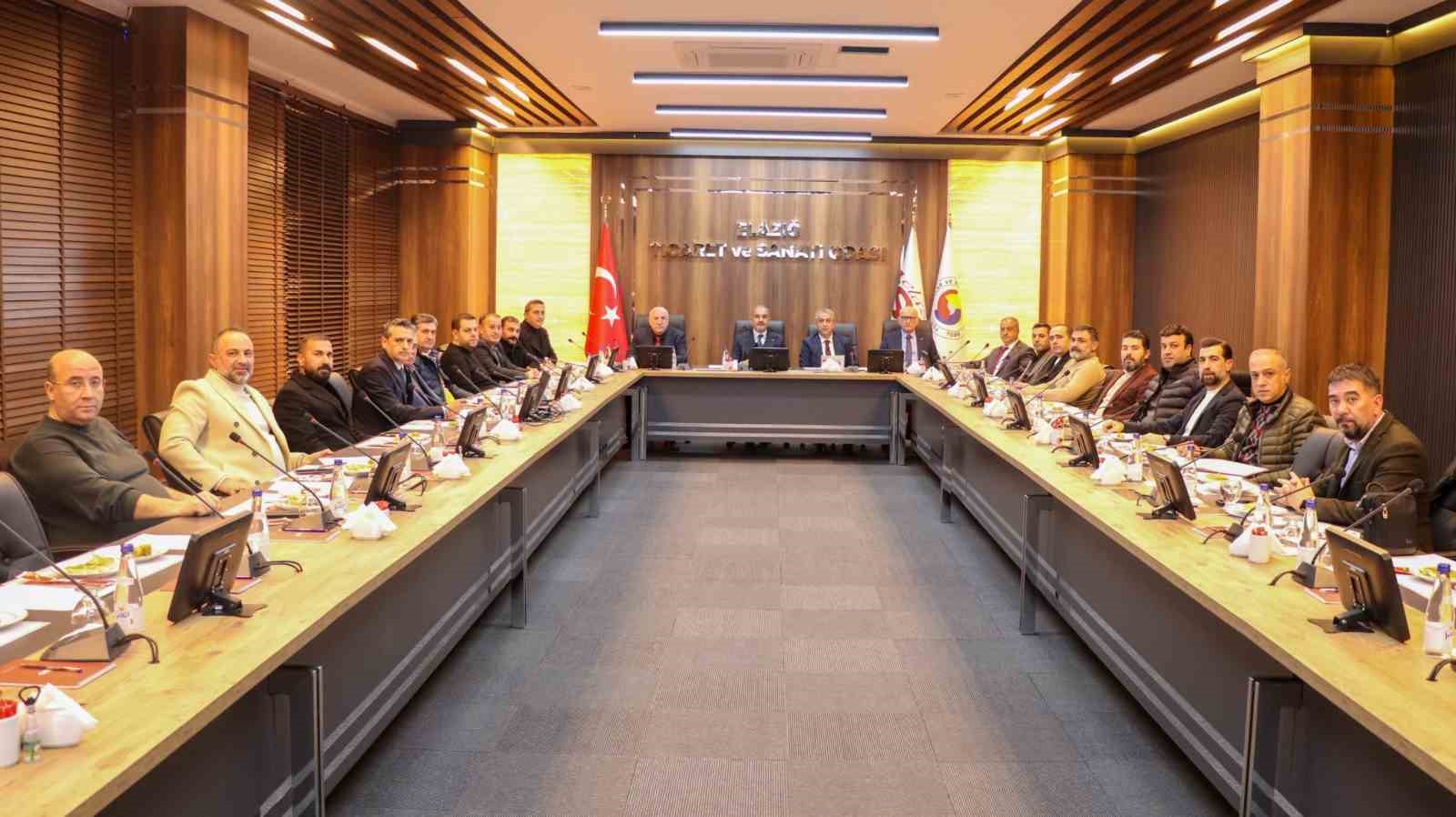 Başkan Alan, "Üreten, büyüyen ve gelişen bir Elazığ için daha güçlü ve daha kararlı adımlarla geleceğe yürüyoruz"
