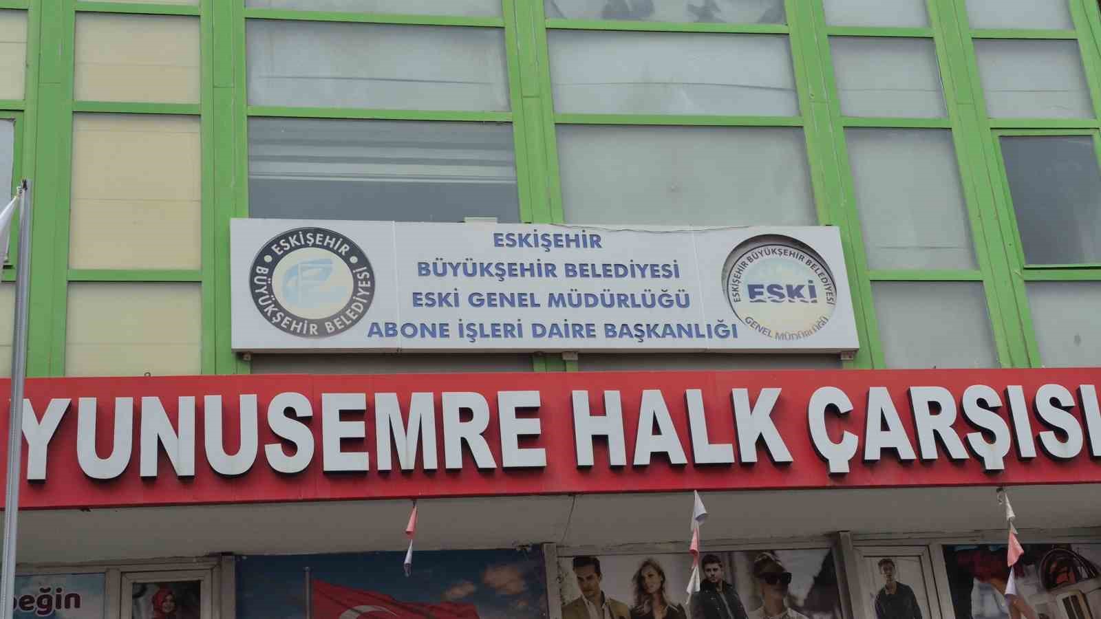 Başkan Albayrak: "Şehirde sel varken, vatandaş evinde elini yıkayacak su bulamadı"
Başkan Albayrak: "Şehirde sel varken, vatandaş evinde elini yıkayacak su bulamadı"