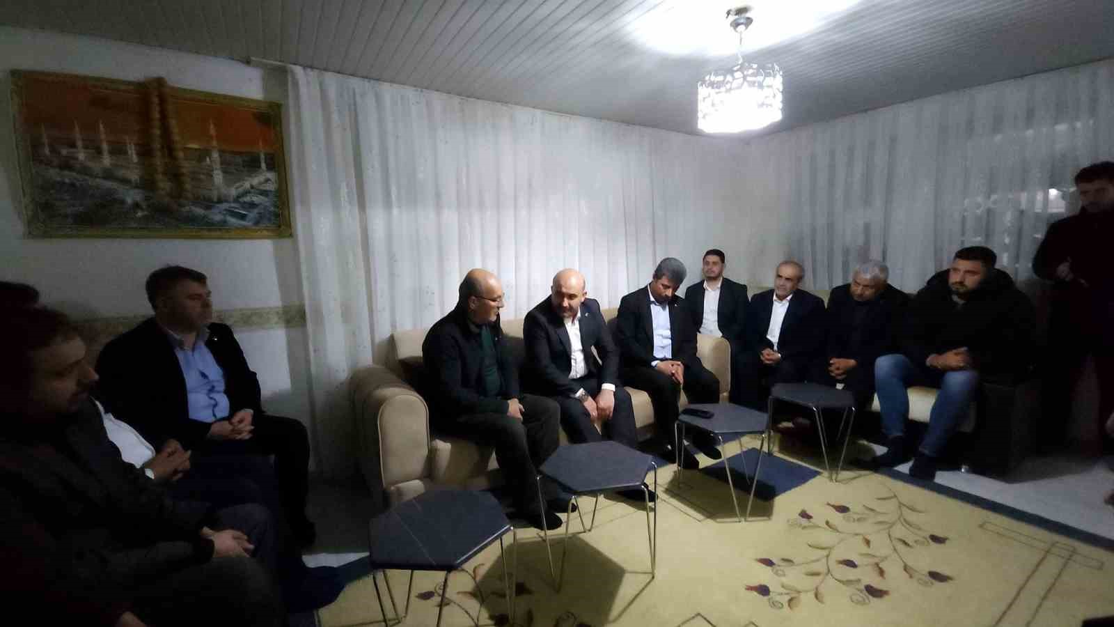 Başkan Albayrak’tan çocuğunu kaybeden acılı aileye taziye ziyareti
