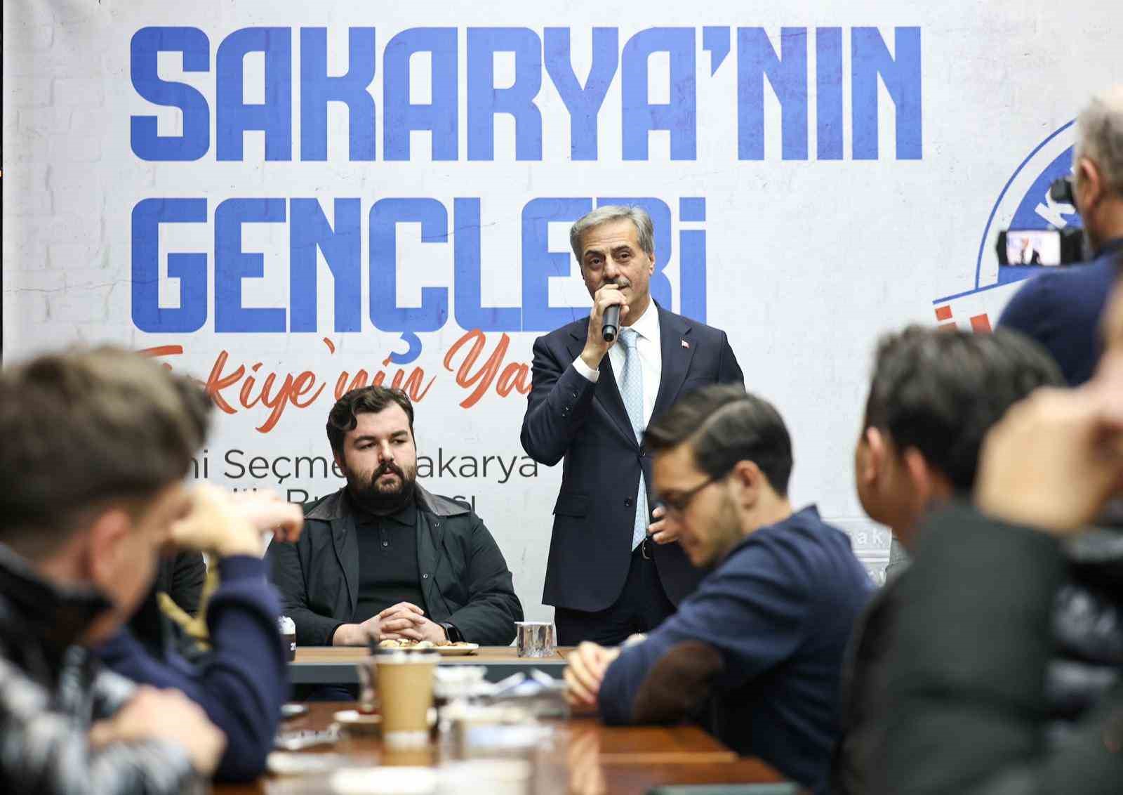 Başkan Alemdar: "Gençlerin yarınları için şehrimizde büyük yatırımları hayata geçiriyoruz"
