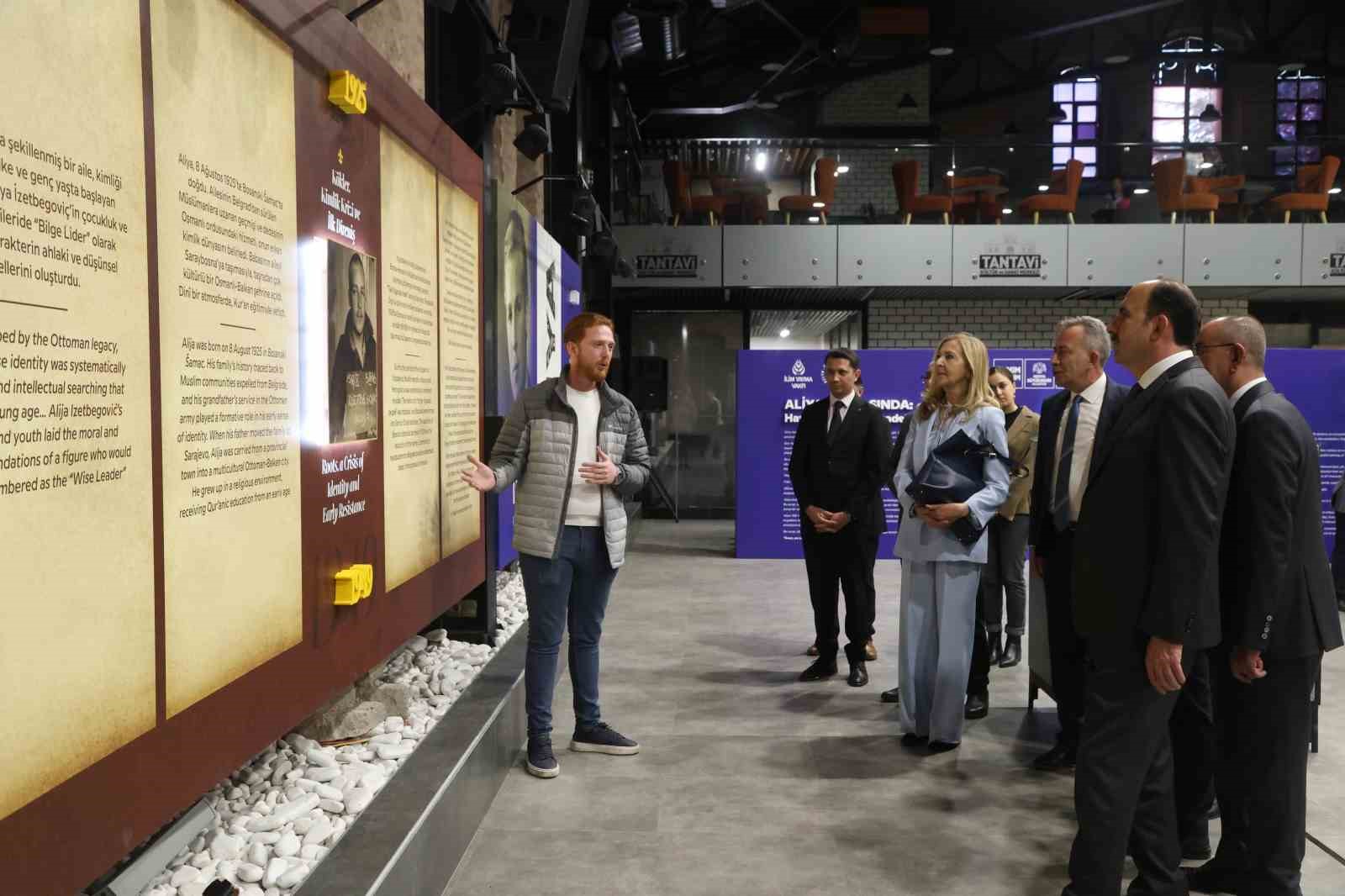 Başkan Altay tüm Konyalıları "Aliya 100 Yaşında: Hayat, Fikir, Mücadele" Sergisi’ni görmeye davet etti
