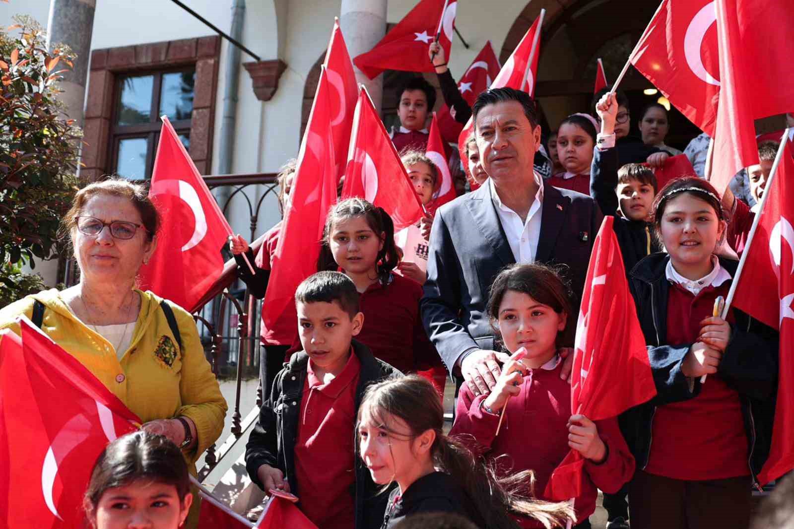 Başkan Aras’tan 23 Nisan mesajı
