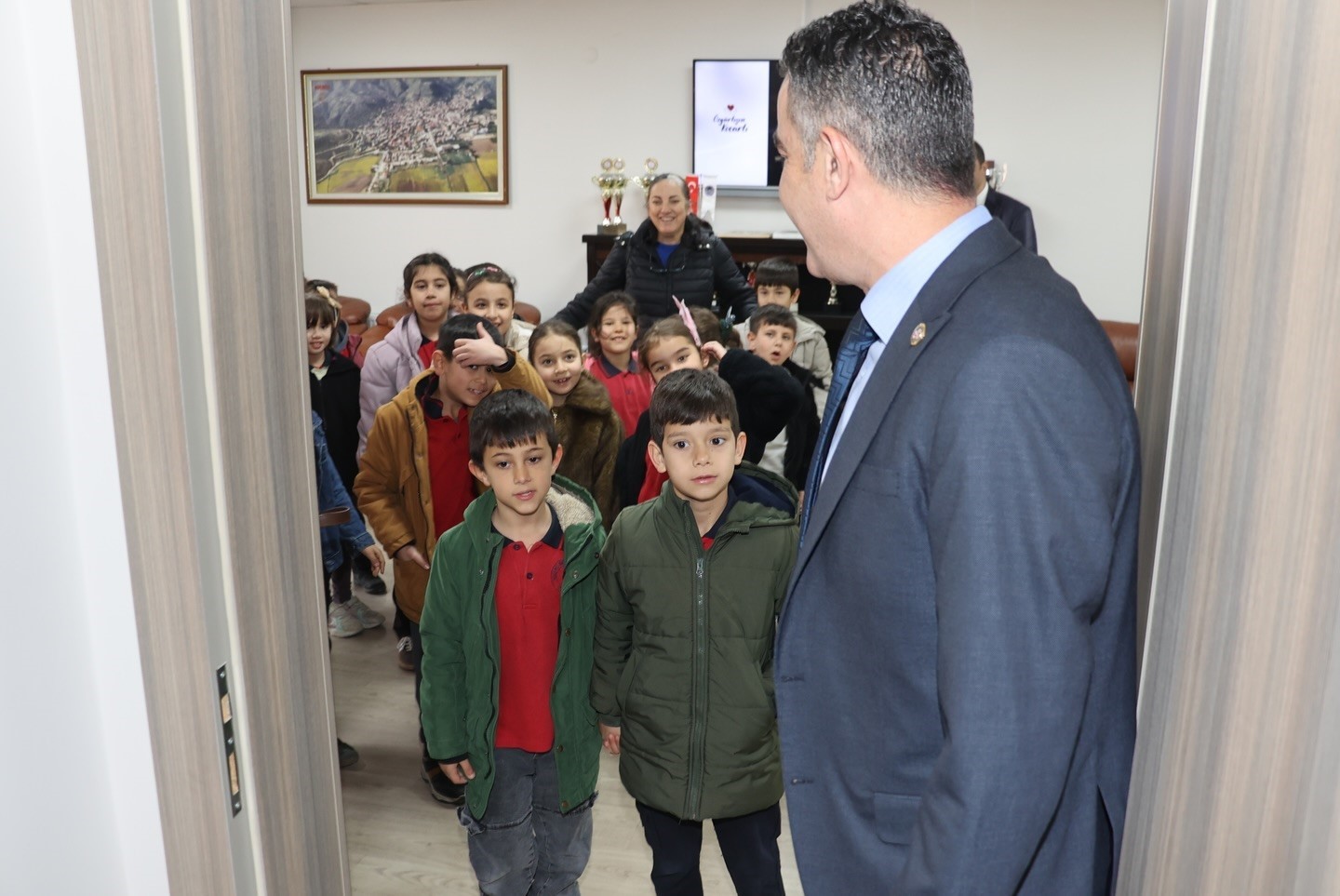 Başkan Arıcı, ilkokul öğrencilerini ağırladı
