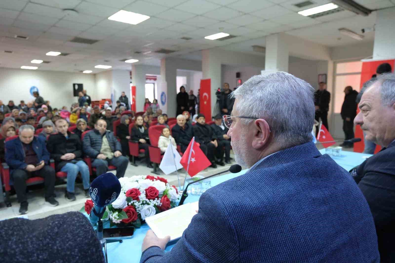 Başkan Aşgın Çöplü Mahallesi’nde vatandaşların taleplerini dinledi
