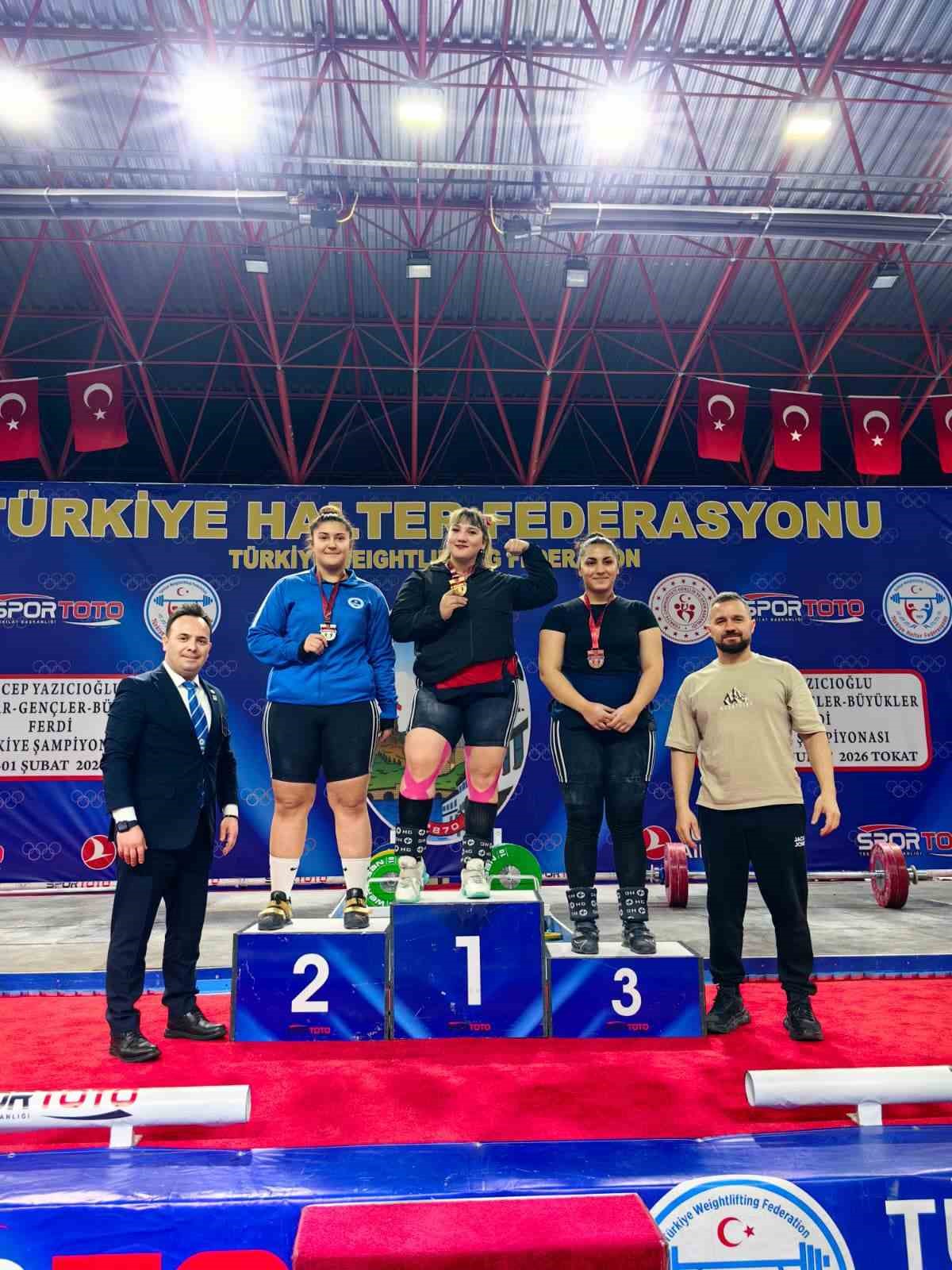 Başkan Başdeğirmen: "Fatmagül’den birincilik dışında başka derece beklemiyorum"
