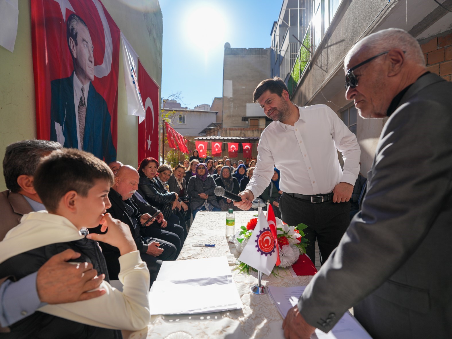 Başkan Boltaç emeklilerle projeleri paylaştı
