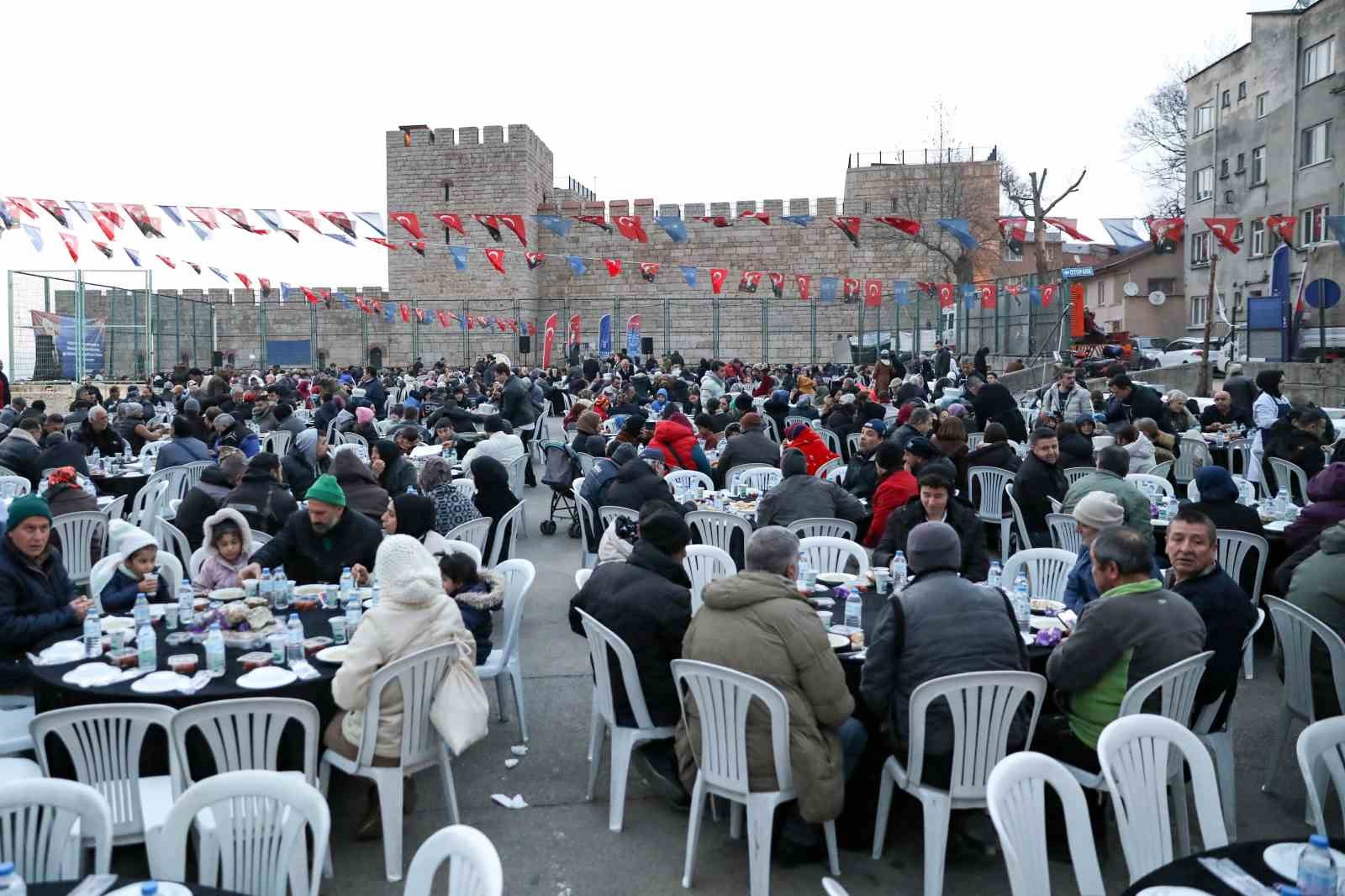 Başkan Bozbey: "Paylaşma duygusunu arttırıyoruz"
