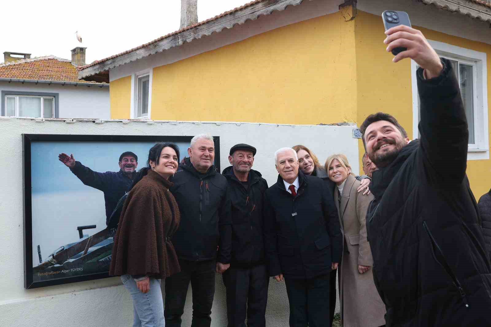 Başkan Bozbey’den Yaren Leylek ve Adem Amca’ya ziyaret
