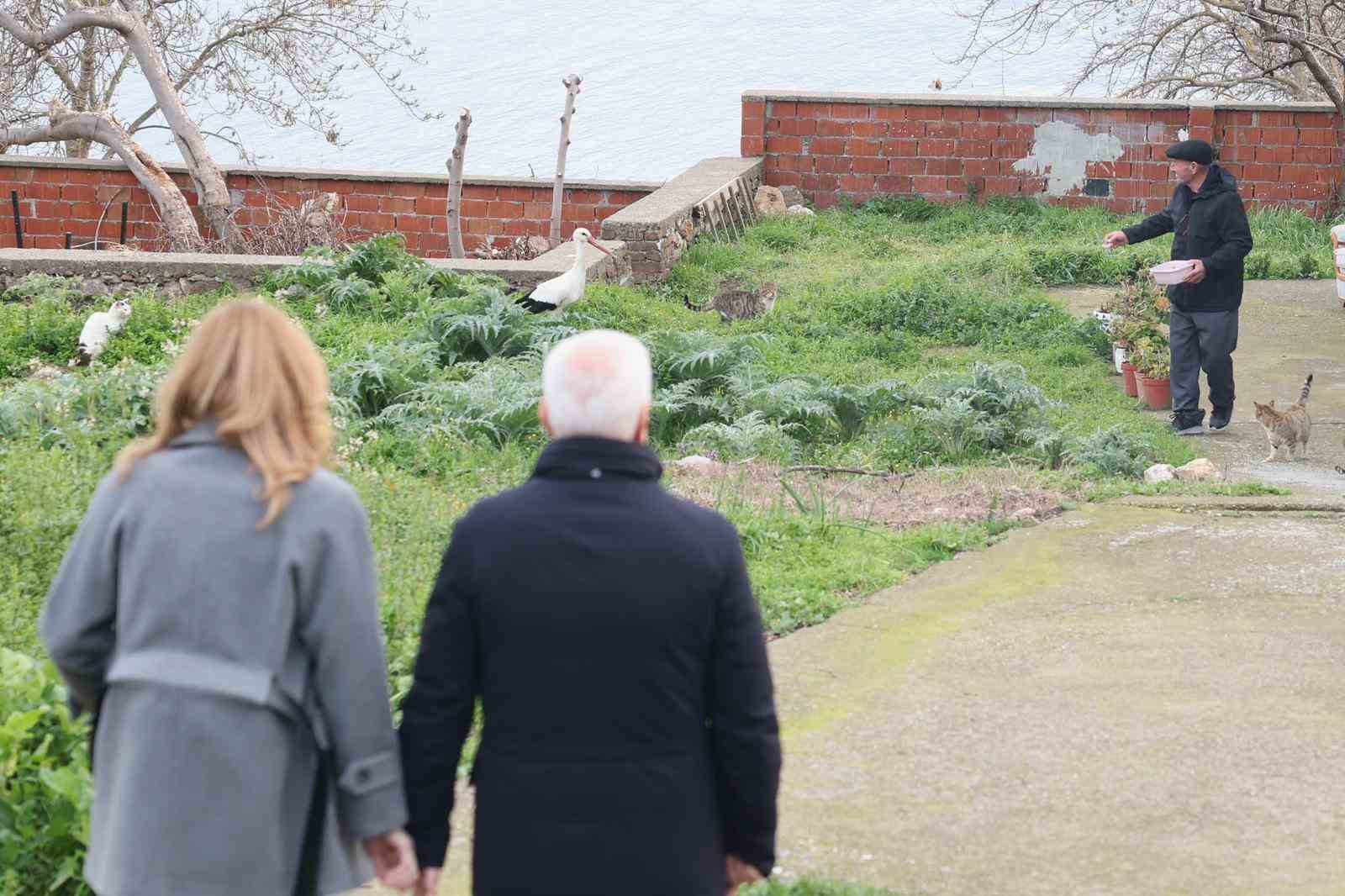 Başkan Bozbey’den Yaren Leylek ve Adem Amca’ya ziyaret
