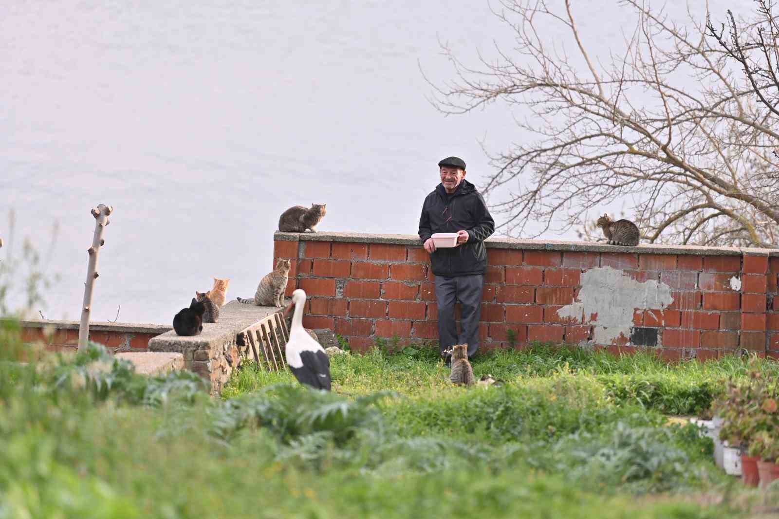 Başkan Bozbey’den Yaren Leylek ve Adem Amca’ya ziyaret
