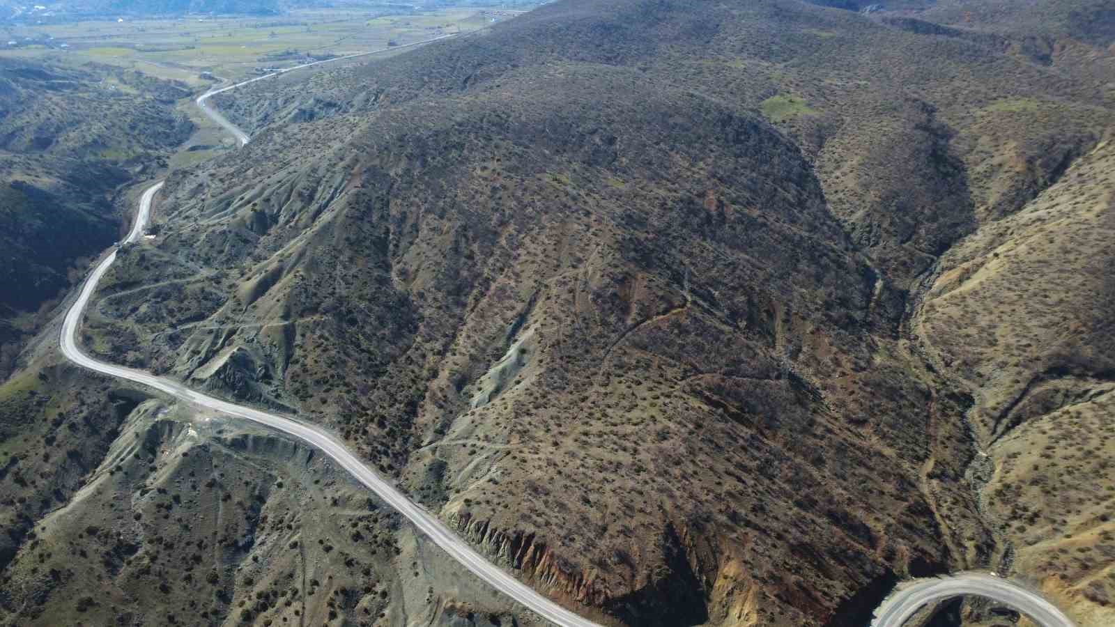 Başkan Bozcan’dan  Alacakaya yolu için tünel projesi
