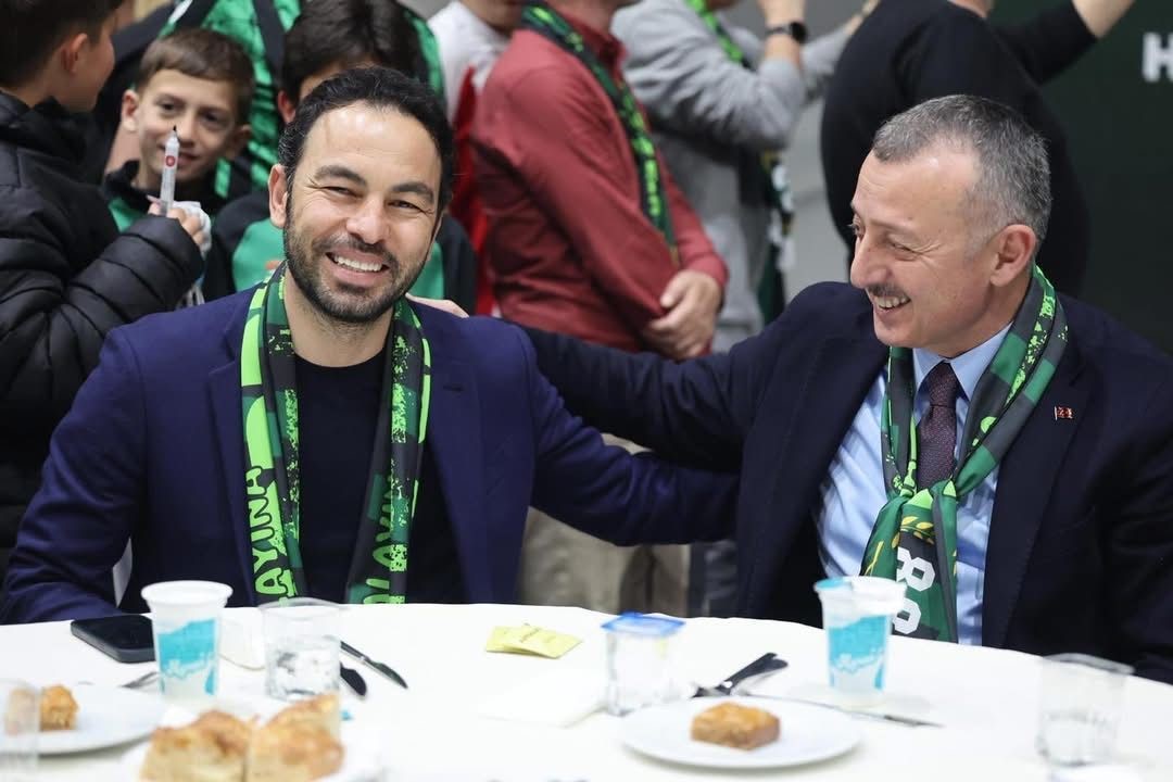 Başkan Büyükakın: "Kocaelispor çok daha iyi yerlerde olacak"
