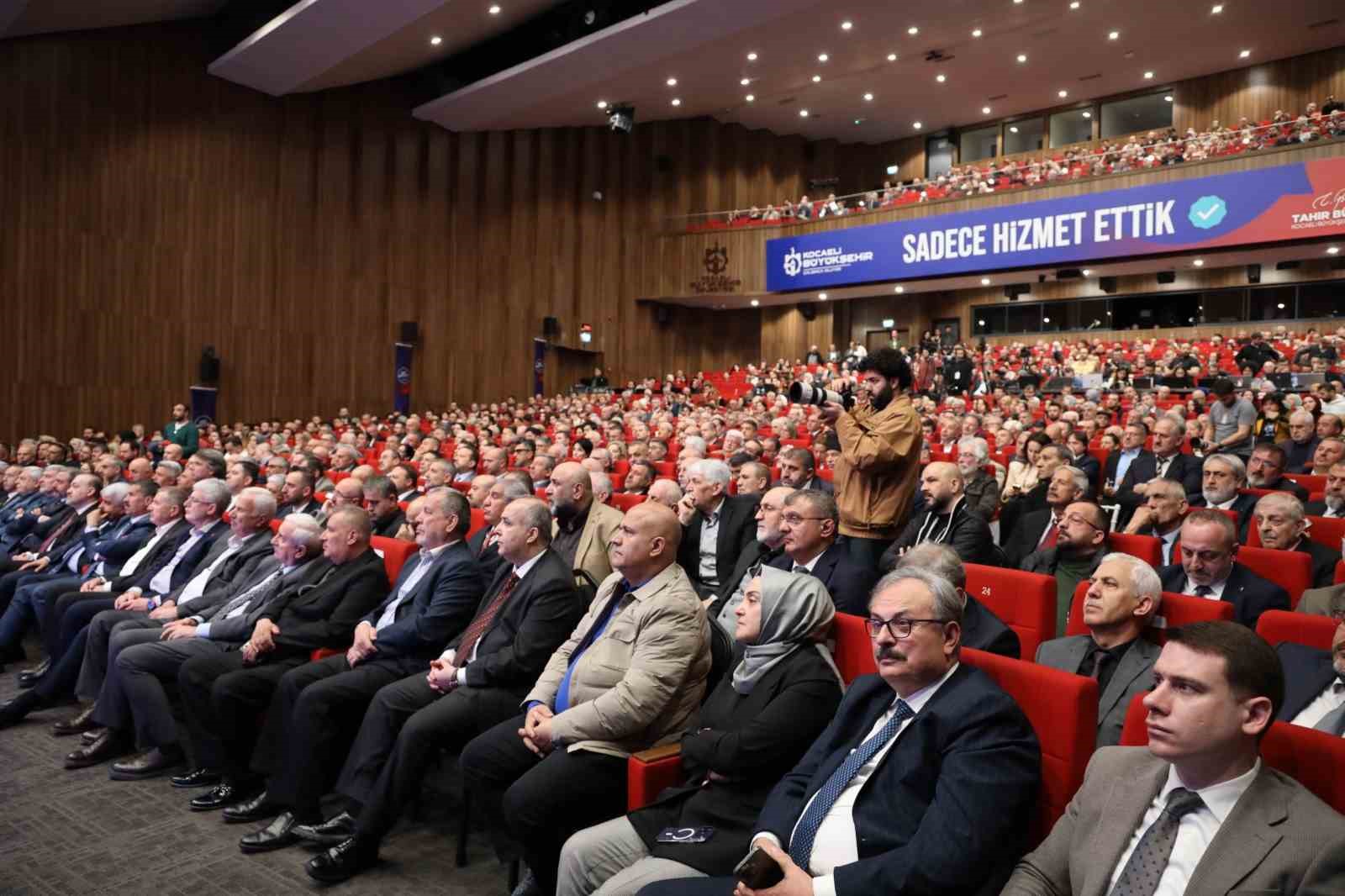 Başkan Büyükakın’dan "Gölge etmeyin" çıkışı
