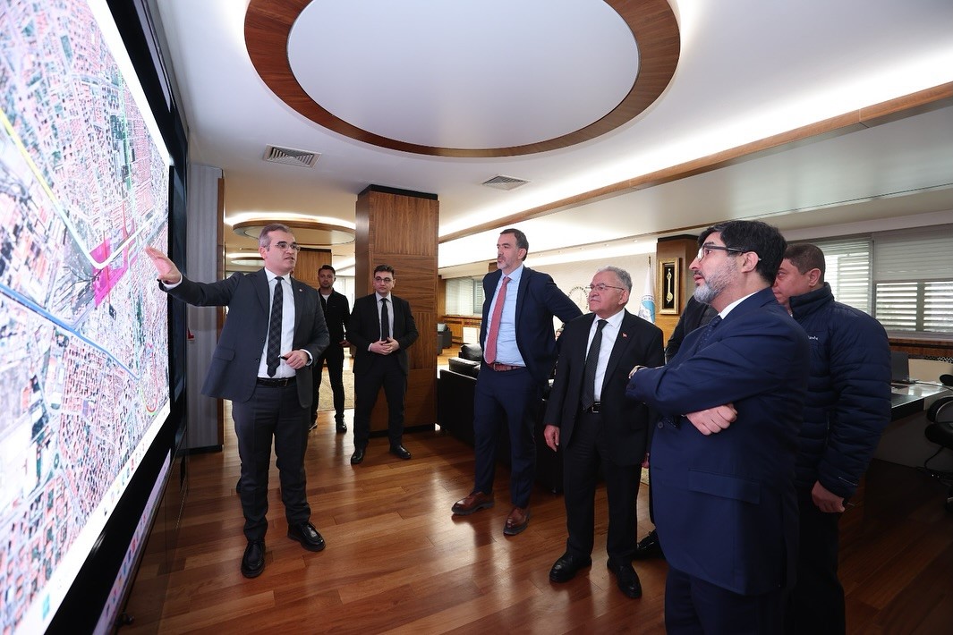 Başkan Büyükkılıç, Altyapı Yatırımları Genel Müdürü Eyigün’ü ağırladı
