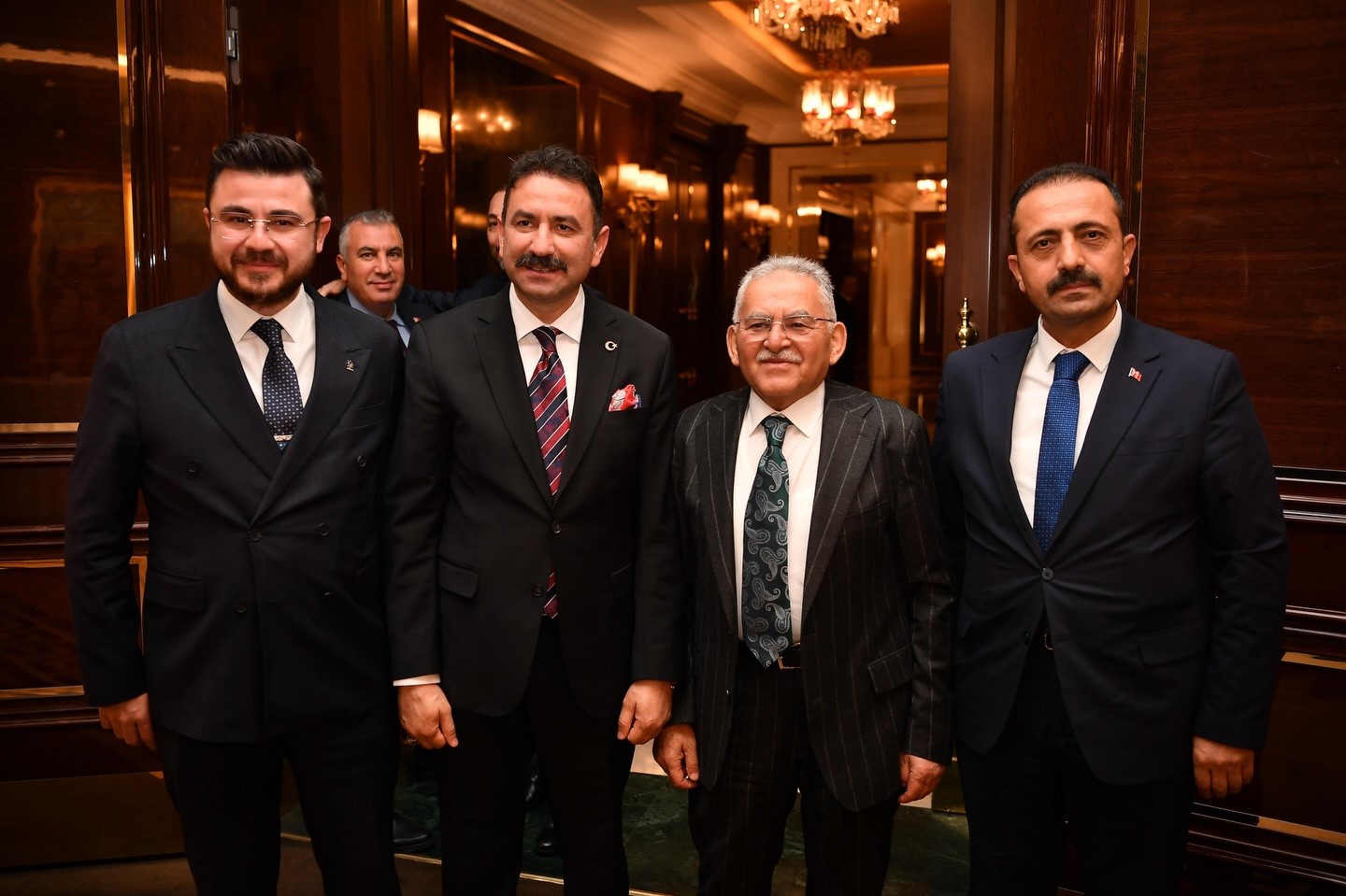 Başkan Büyükkılıç, başkentteki hemşehrileri ile iftarda buluştu
