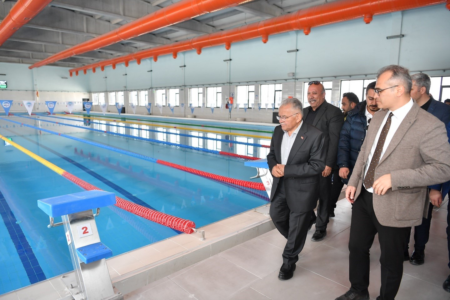 Başkan Büyükkılıç: "Erciyes Yüksek İrtifa yeni sezona hazır, atletizm pistinde sona yaklaşıldı"
