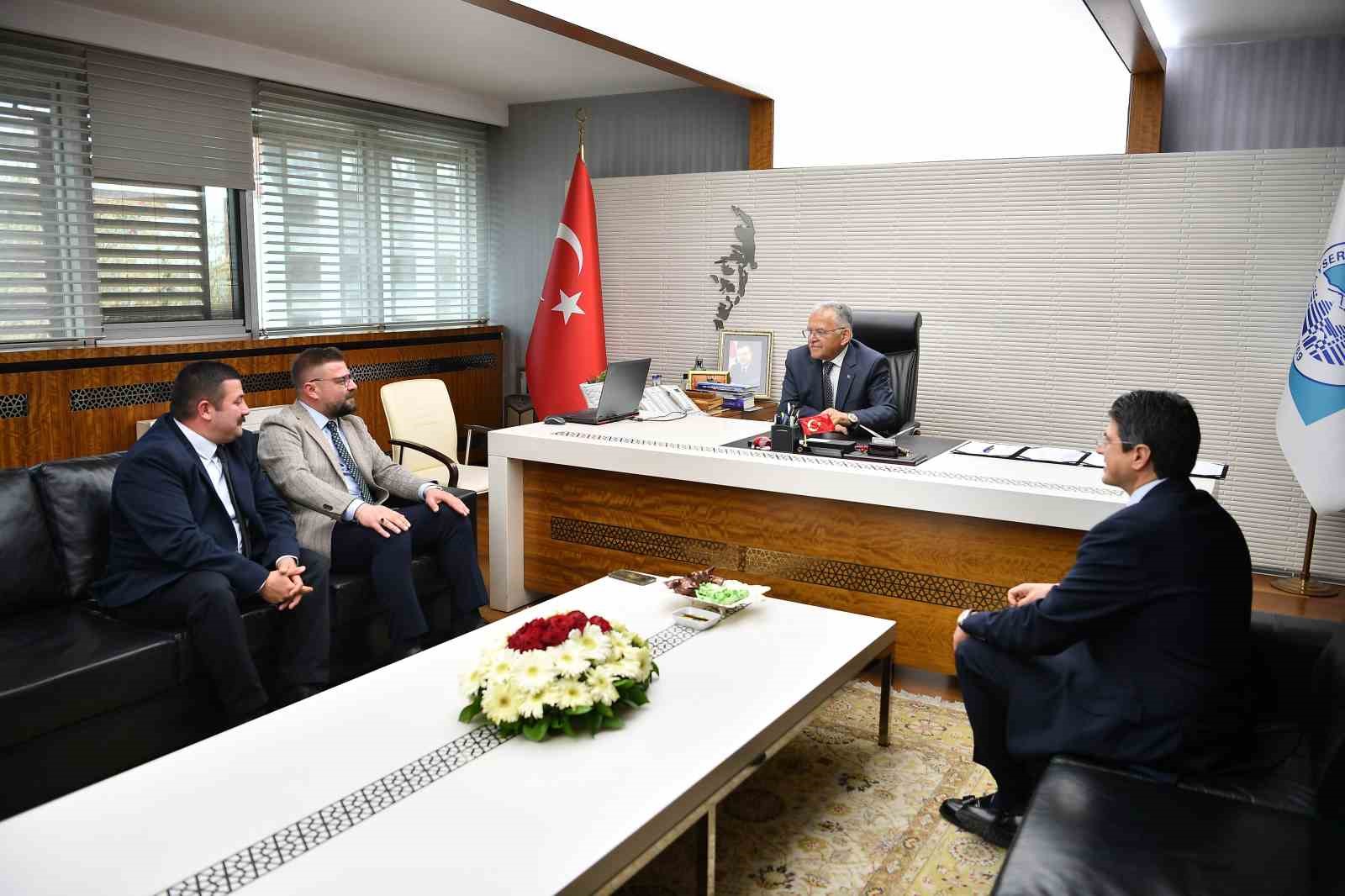 Başkan Büyükkılıç, Erciyes’te Türkiye’nin en uzun ve en iddialı dağ kızağı tesisi için imzayı attı
