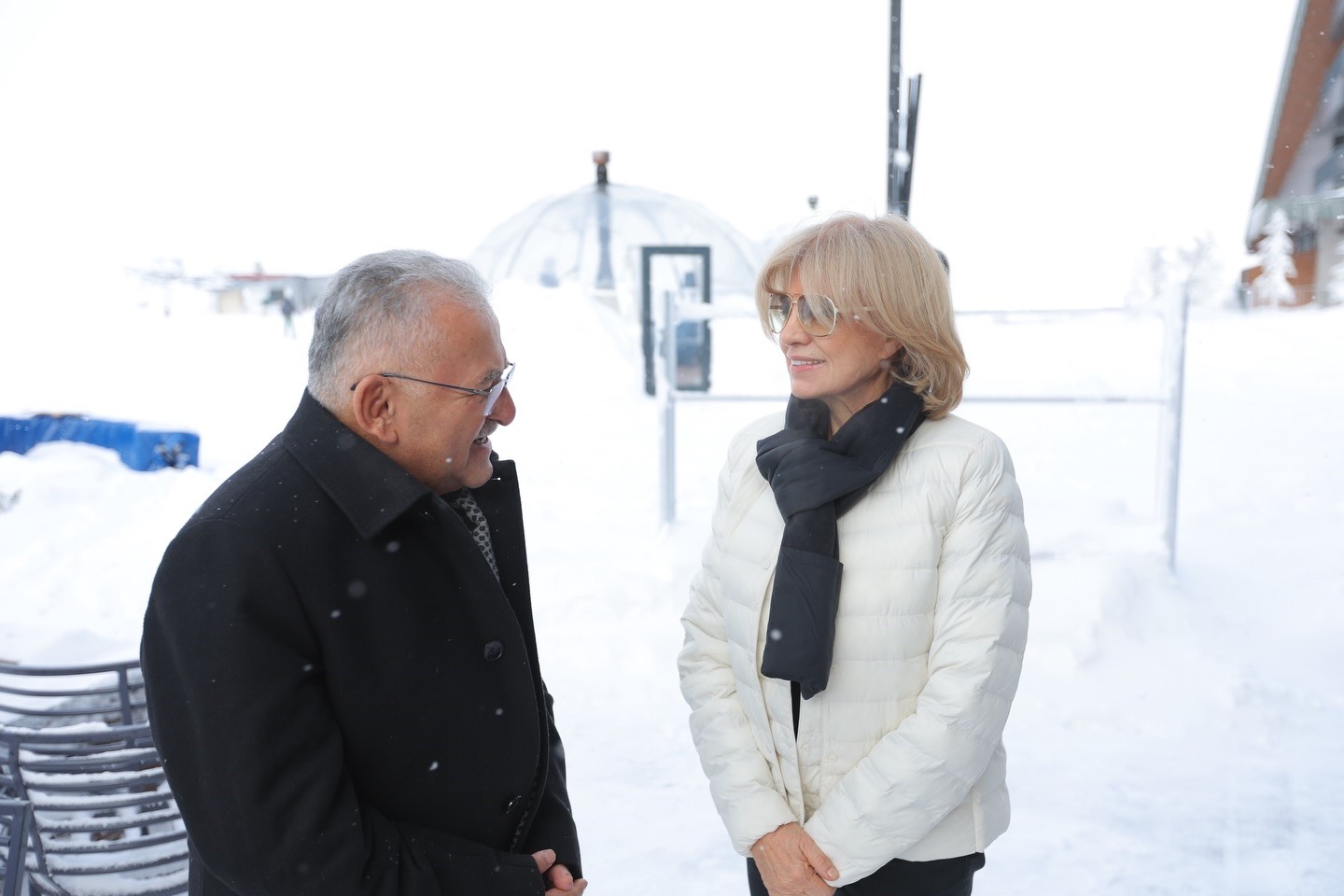 Başkan Büyükkılıç, eski Başbakan Tansu Çiller’e Erciyes’i tanıttı
