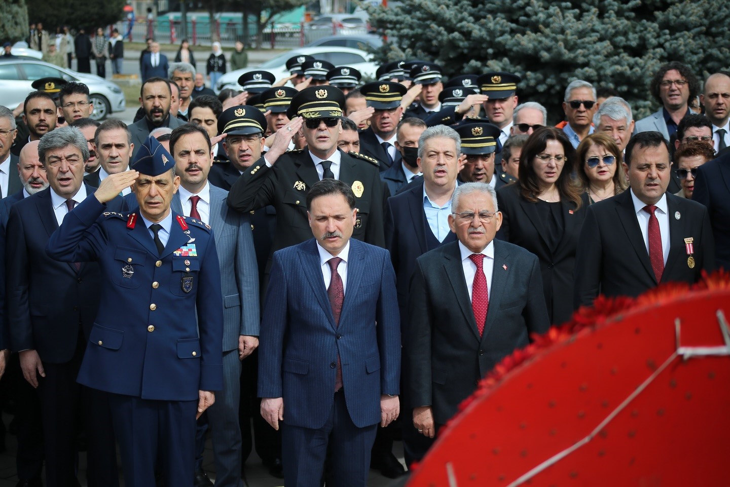 Başkan Büyükkılıç, iftarından bayramına Ramazan coşkusunu Kayserililerle birlikte yaşadı
