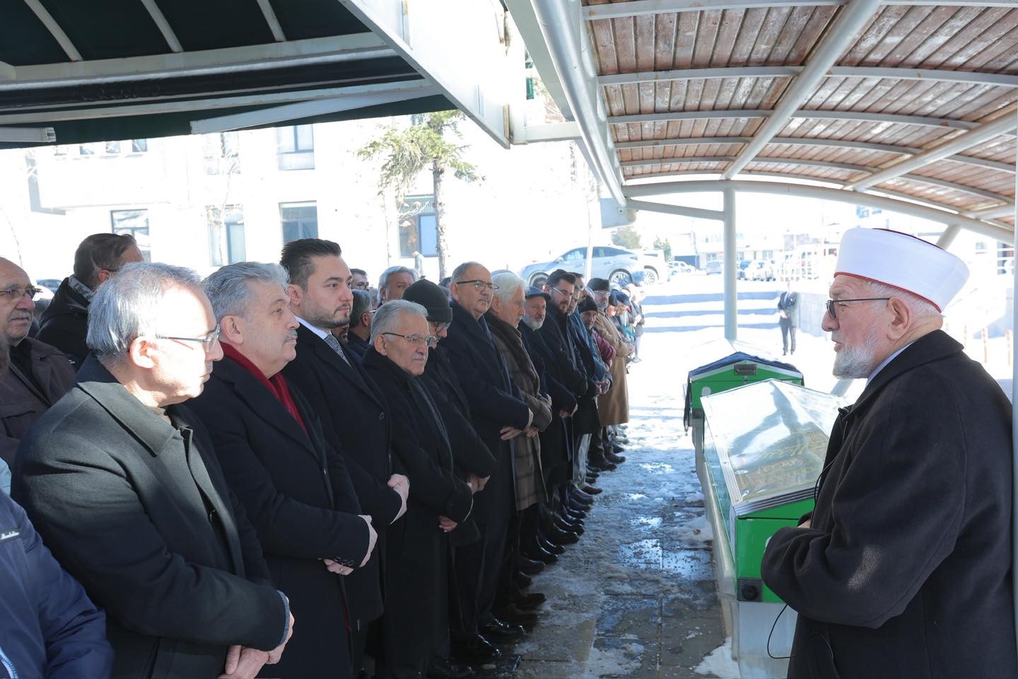 Başkan Büyükkılıç’tan Hacılar’da gönüllere dokunan ziyaret
Başkan Büyükkılıç’tan Hacılar’da gönüllere dokunan ziyaret