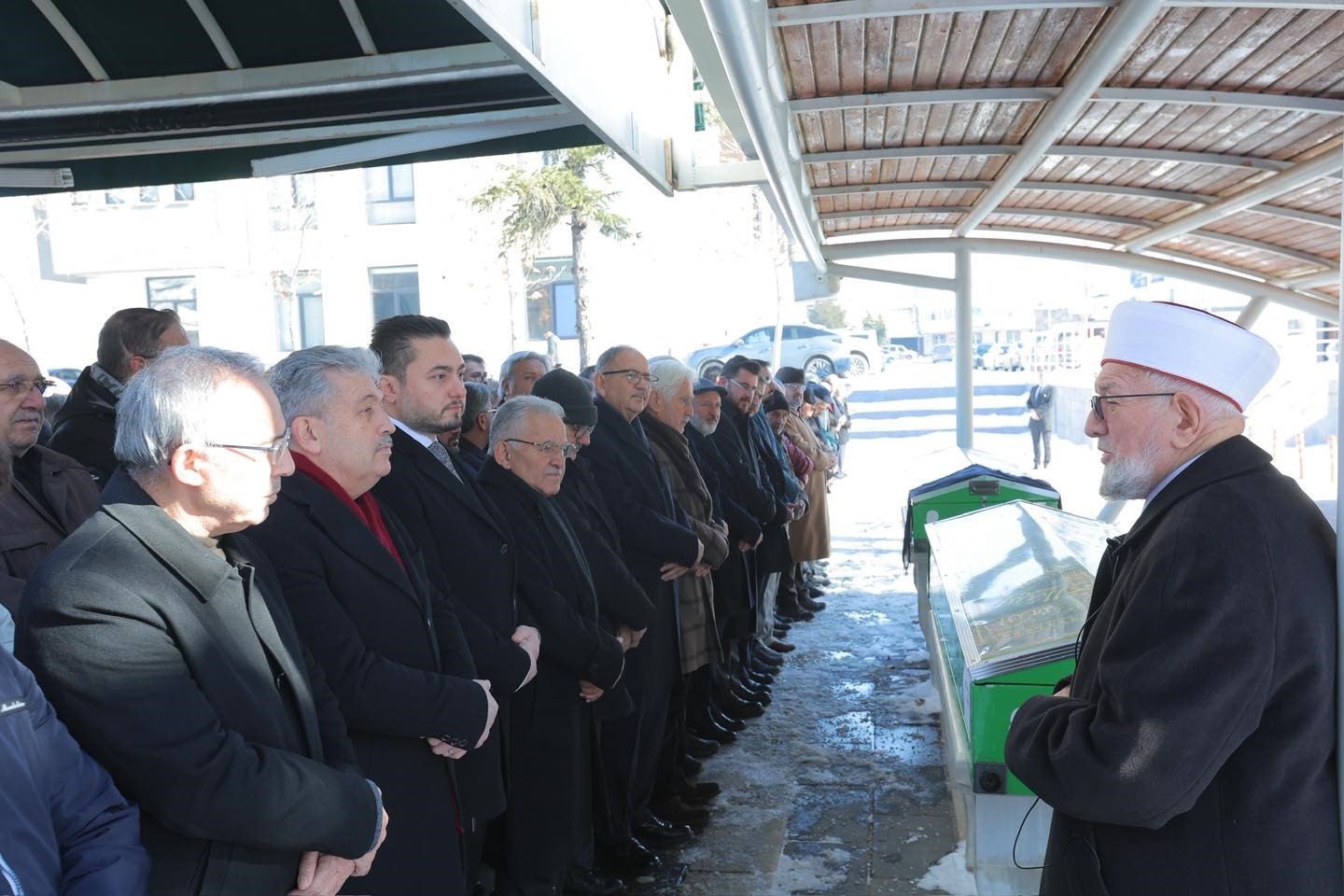Başkan Büyükkılıç’tan Hacılar’da gönüllere dokunan ziyaret
Başkan Büyükkılıç’tan Hacılar’da gönüllere dokunan ziyaret