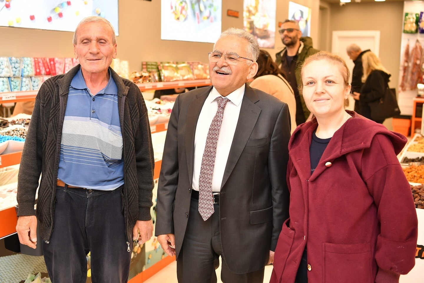 Başkan Büyükkılıç’tan Ramazan’a esnaf ve vatandaşla gönül köprüsü
