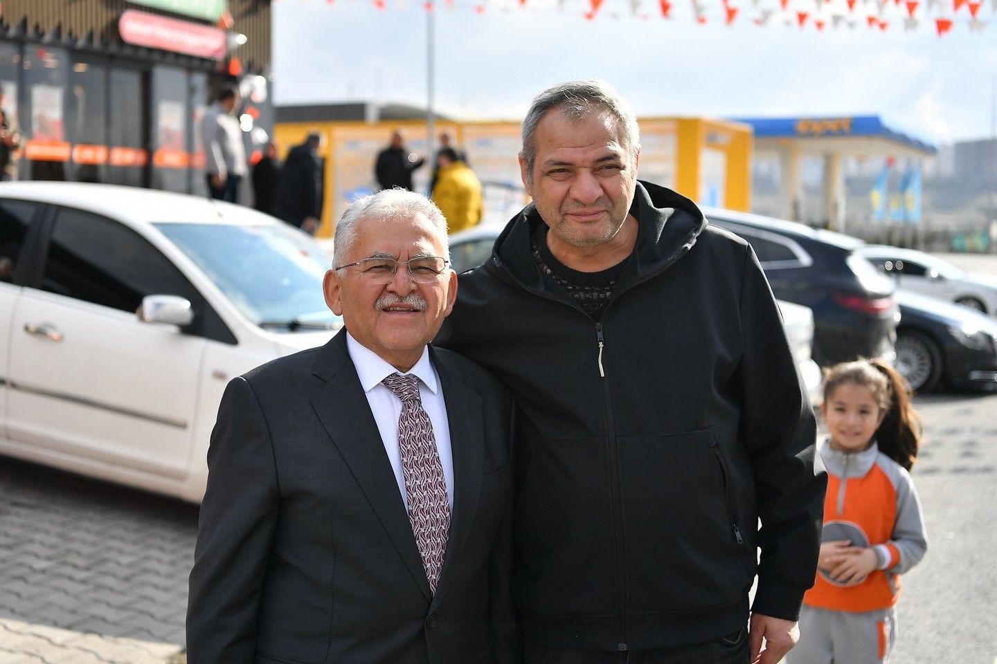 Başkan Büyükkılıç’tan Ramazan’a esnaf ve vatandaşla gönül köprüsü
