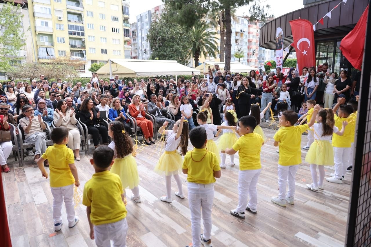 Başkan Çavuşoğlu: "Şehrin kaynaklarını çocuklarımız için seferber ediyoruz"

