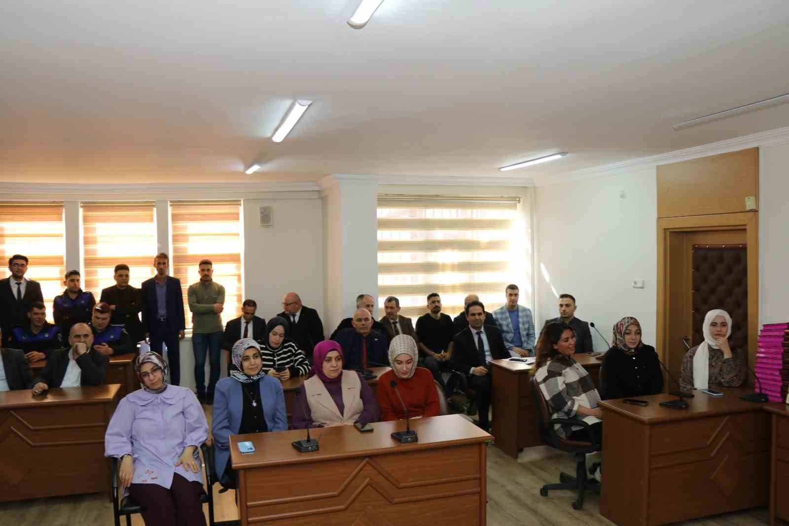 Başkan Çelebi personelle bayramlaştı
