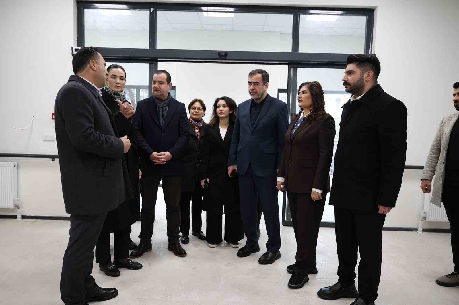 Başkan Çerçioğlu: "Aydınımız için çalışmaya devam ediyoruz"
Başkan Çerçioğlu: "Aydınımız için çalışmaya devam ediyoruz"